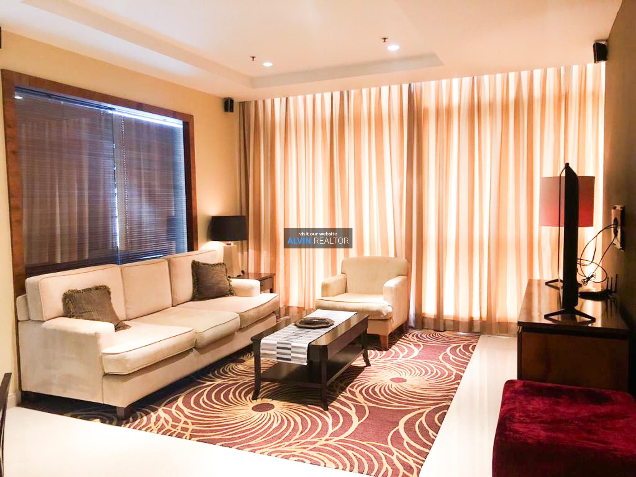 25f63f46-9564-49d0-9b8b-e1df13b5791d