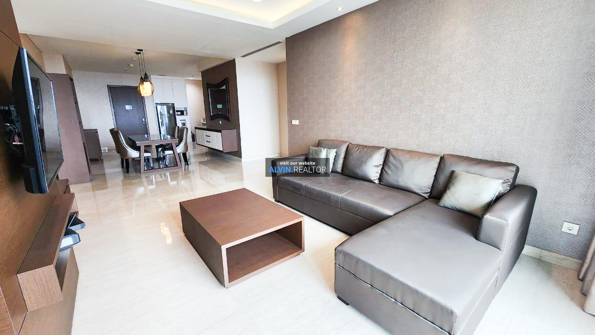 5e256e86-9f67-40d3-b978-2ae4e56a2bf8