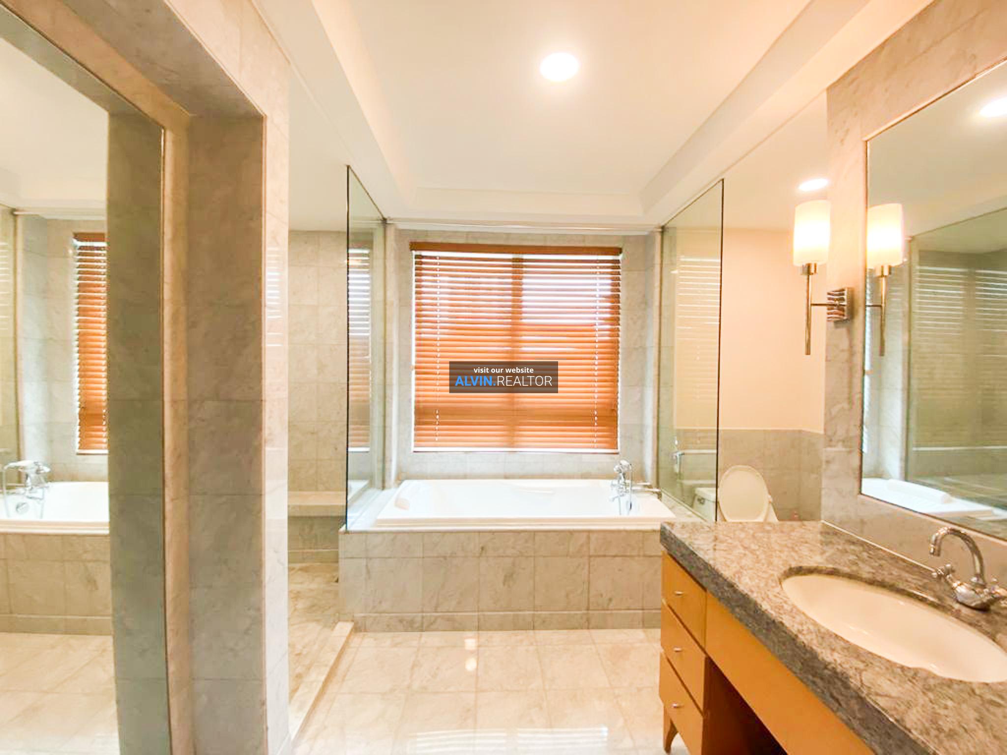 759d20f4-6553-40fc-8879-2a1f4d1f8ff0