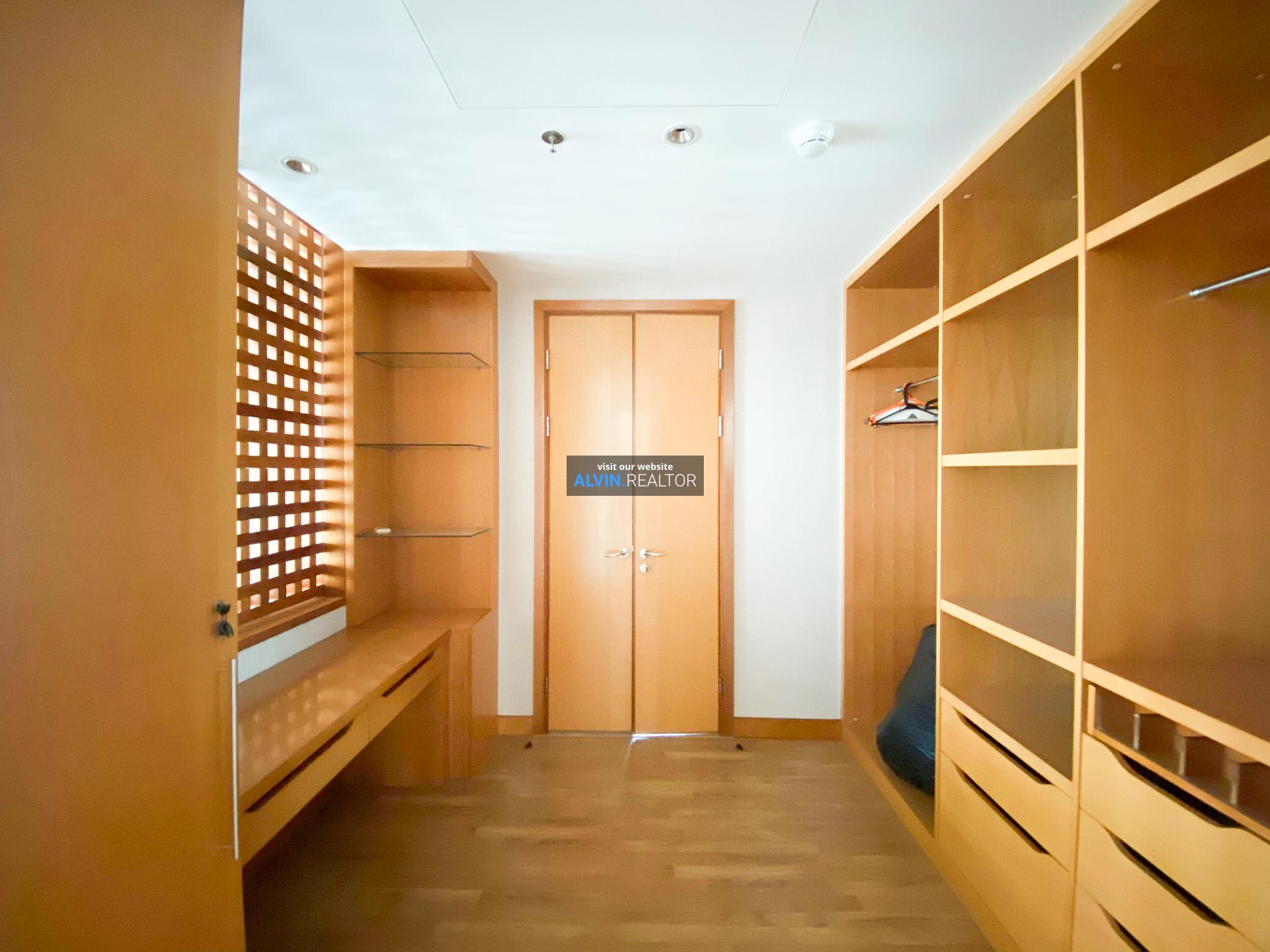 80ed6ccb-7e0f-44be-9d5c-c23a223c9945