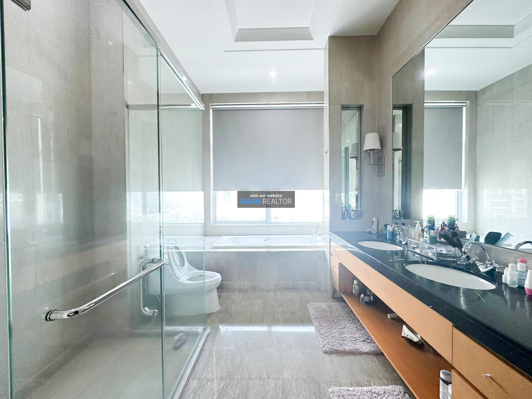 9beafb65-48f2-450c-9451-1a665bc43c60