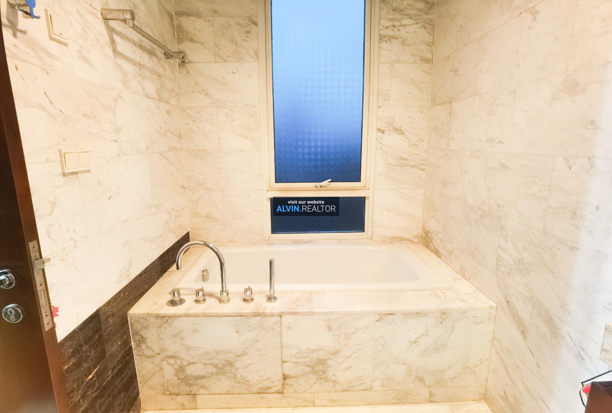 a5bb7869-50f2-48fc-8fd3-39222e8f7beb