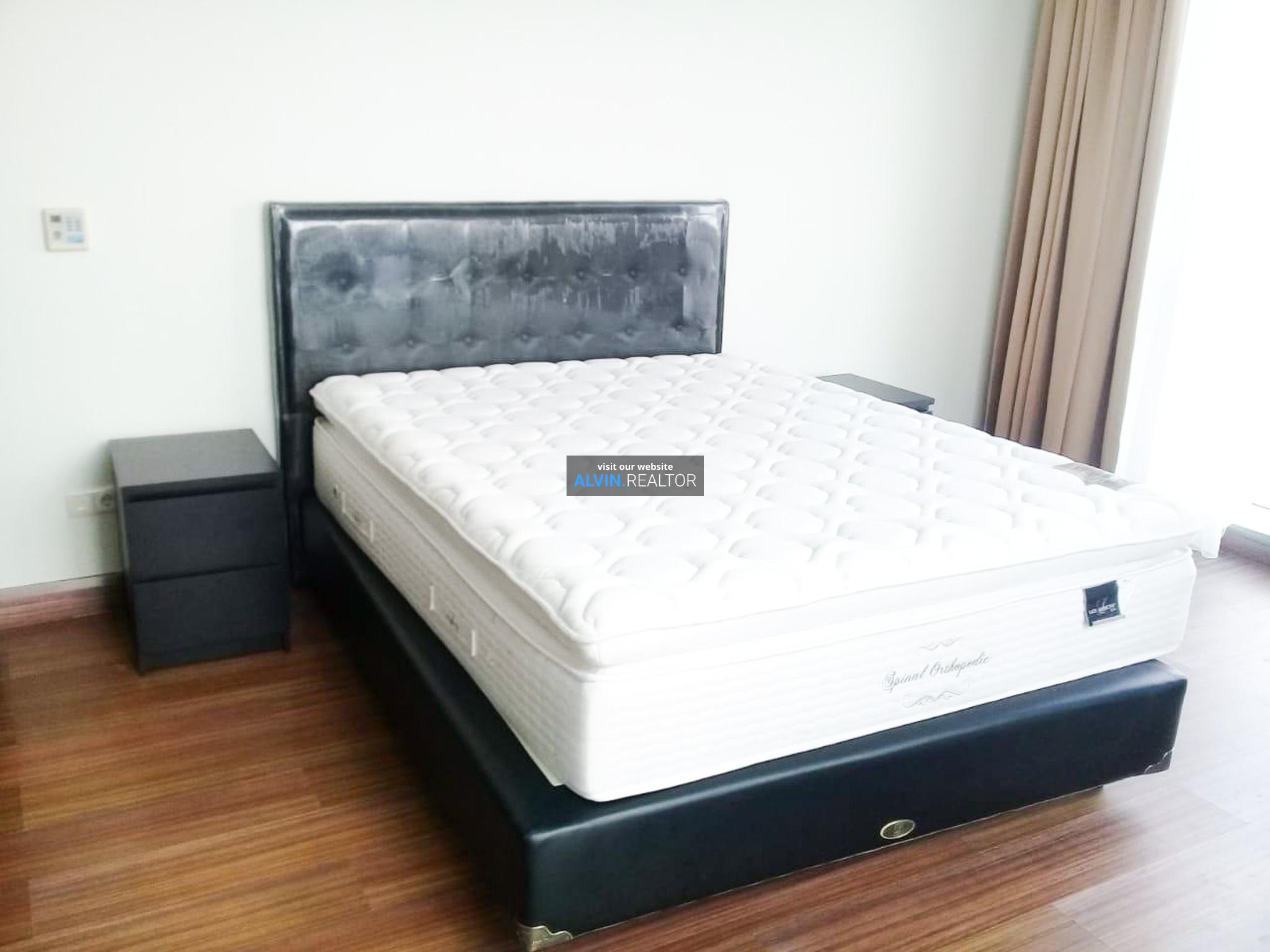 d4a876d1-1e74-40b2-9eb9-3c4260303304