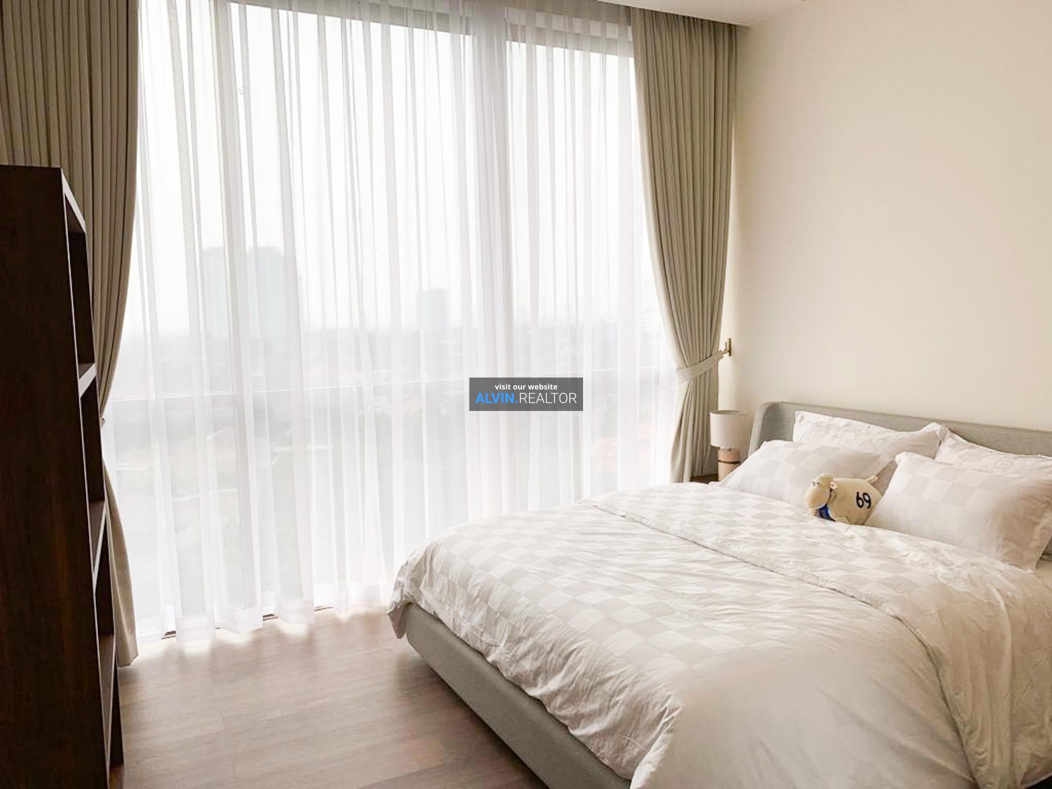 e2efb622-a49a-4b21-97de-97da7dde4690