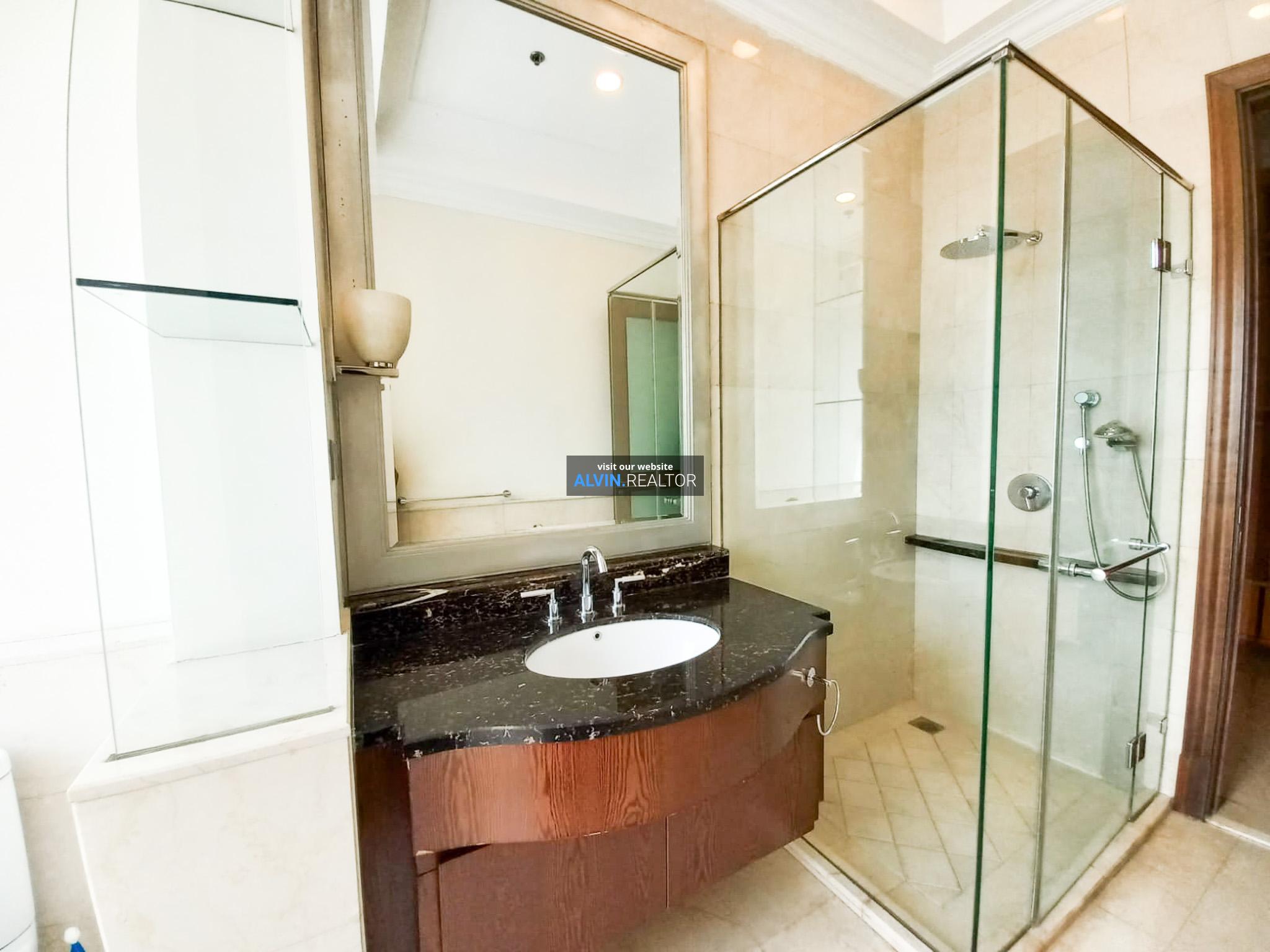 038970f7-9a5e-4fc2-a85a-3fc59ab33f43