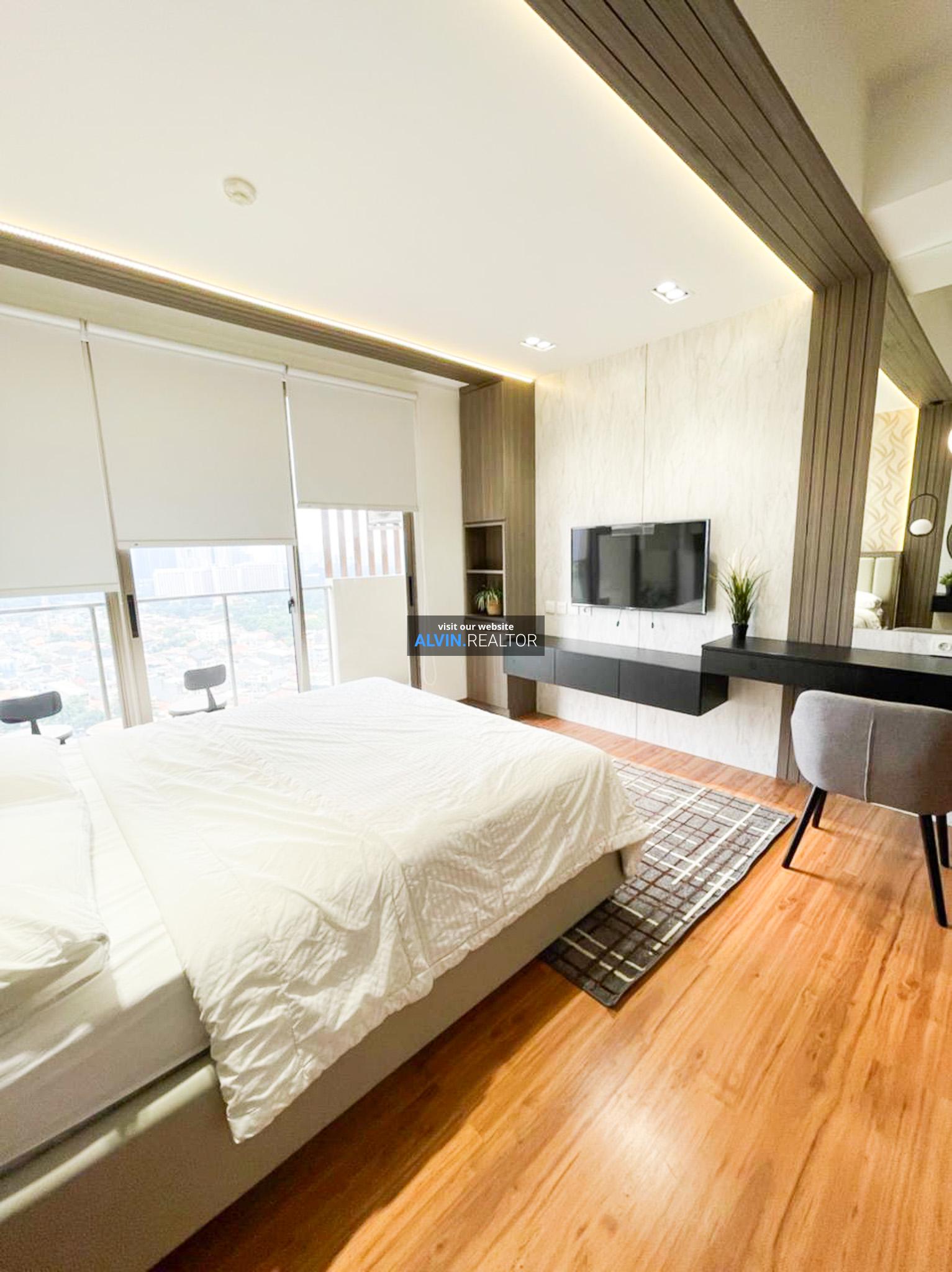 2968d7ff-60a4-425a-abca-6fc40f8fe759