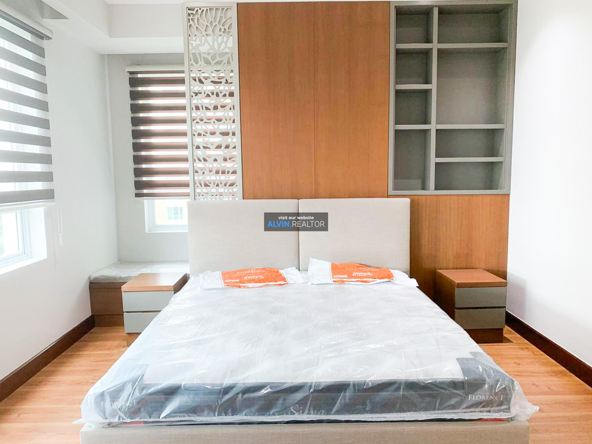 a8c0ab5c-60f8-4c34-99f2-fe84b271cd21