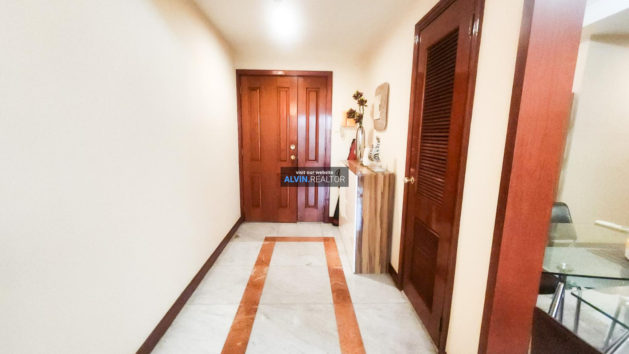 c15e7f2b-9f39-4323-9329-7263c8bb9eee