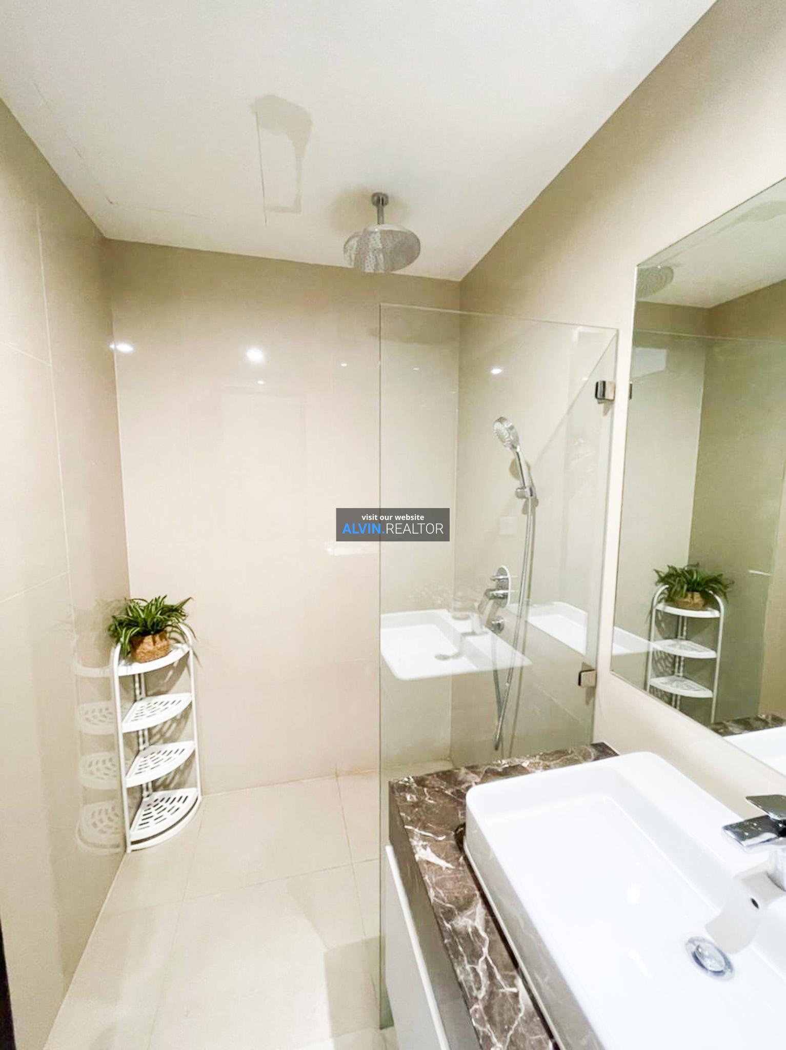 eeae8c62-bfd2-4b6e-a847-5d9f31bf0cdd