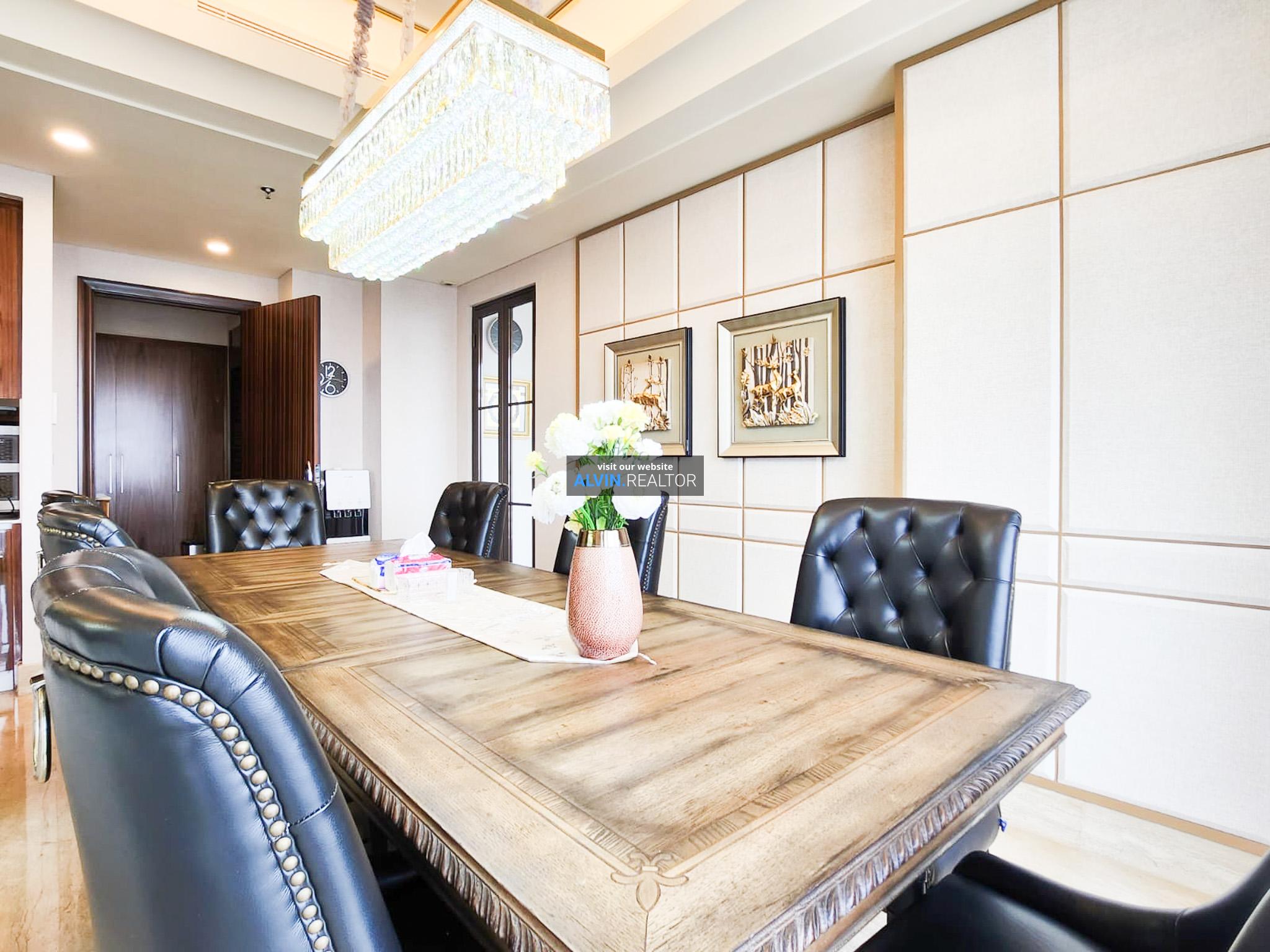 f992690b-bdf1-4cb1-bbbe-3e0ed97858e7