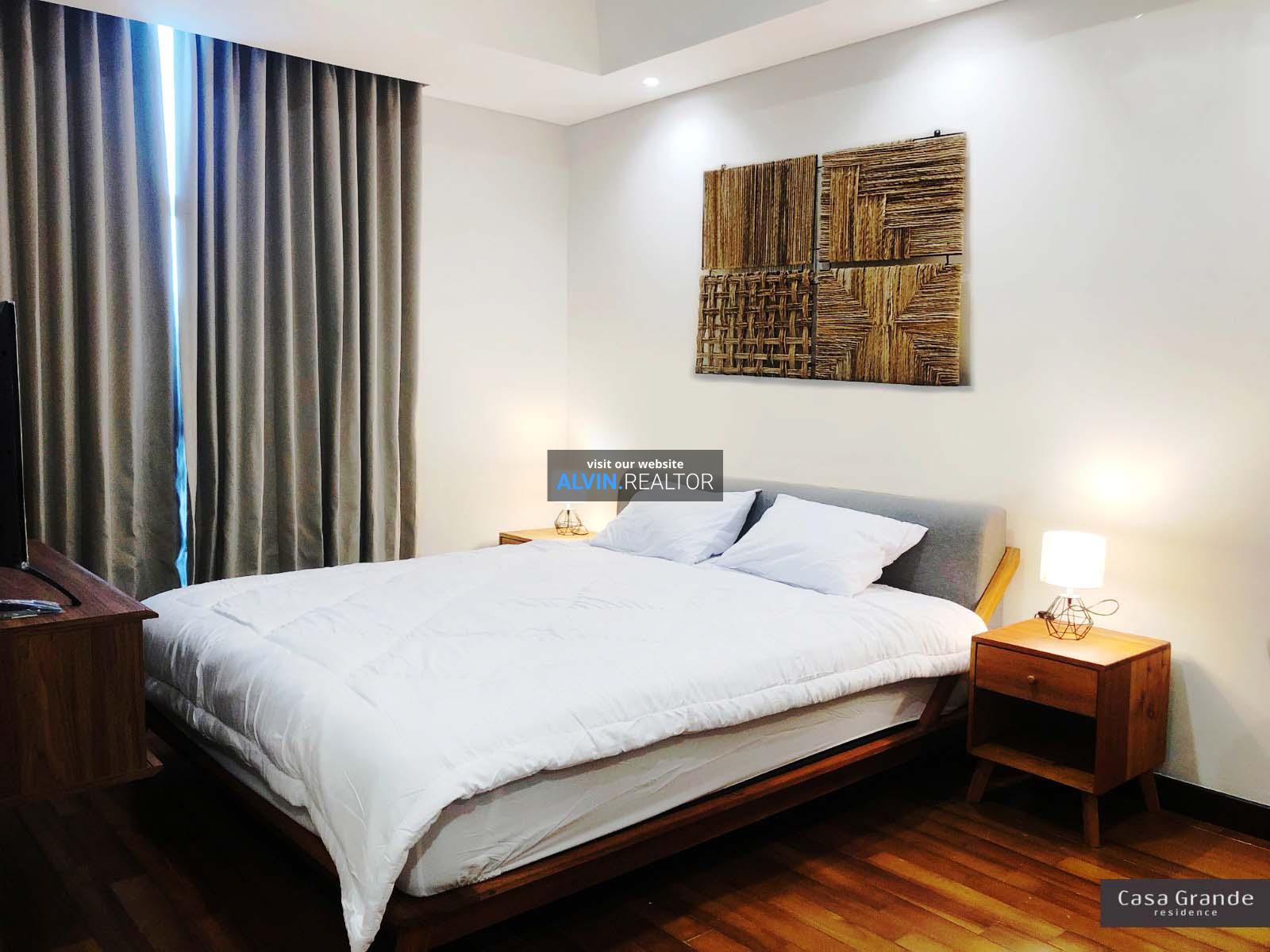 77f8444e-1a20-4dfb-8b94-08709c2eb0e4-1