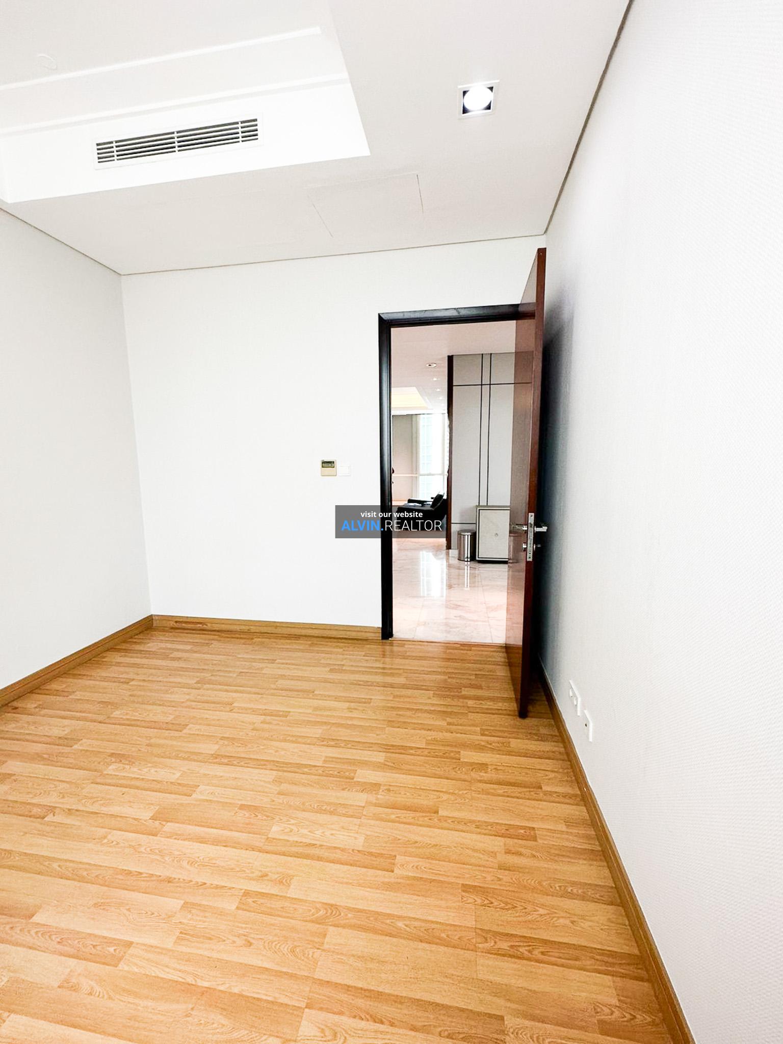 WhatsApp Image 2024-04-23 at 09.41.12