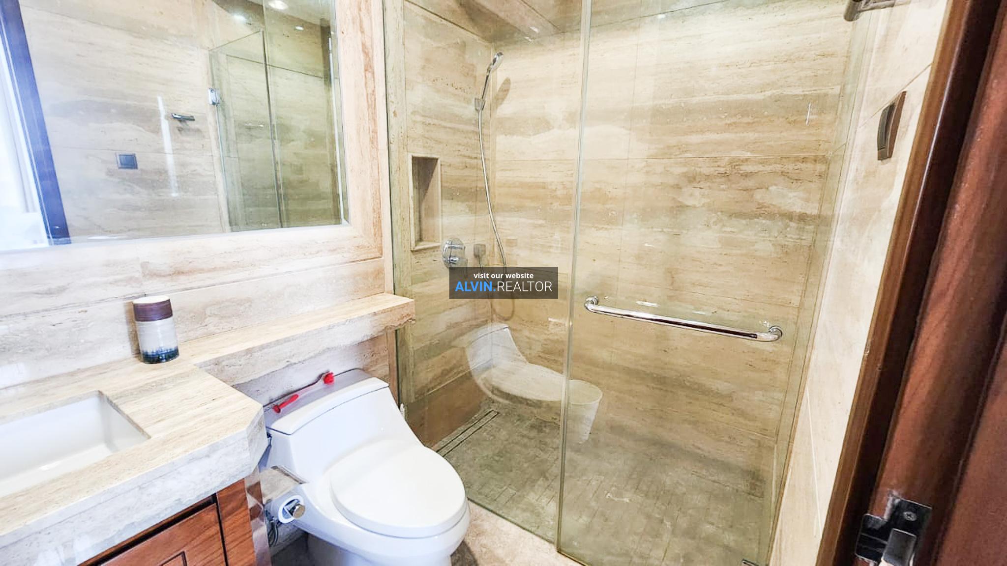 8f81b193-f844-44cd-8eee-2a92979af2a1