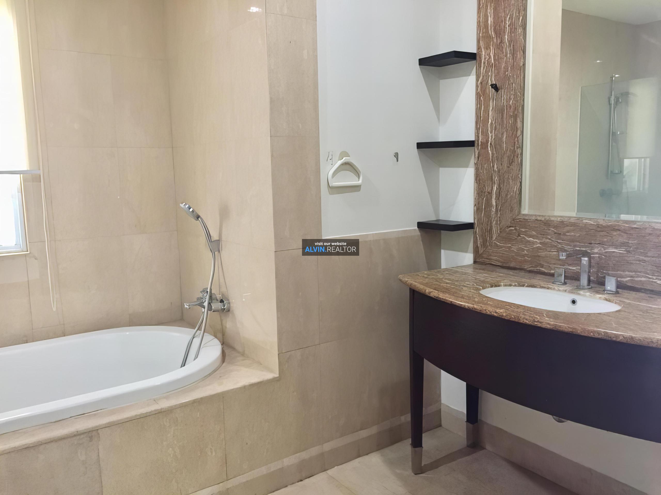 WhatsApp Image 2024-05-03 at 15.56.30_051755e1_122234