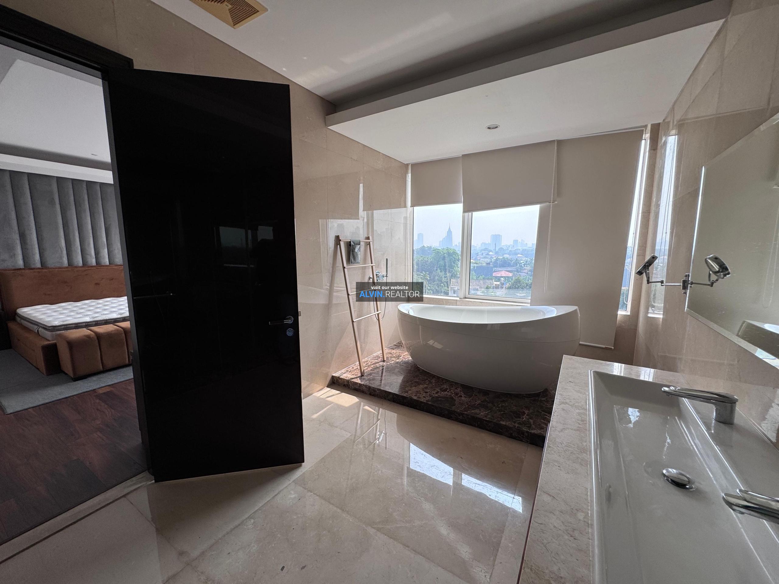 WhatsApp Image 2024-05-03 at 16.42.46_1561498b