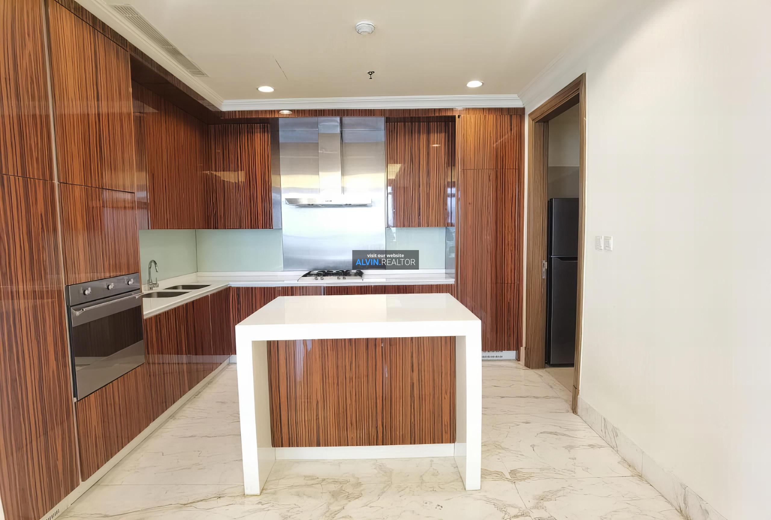 WhatsApp Image 2024-05-06 at 16.36.18_097c549f_135022