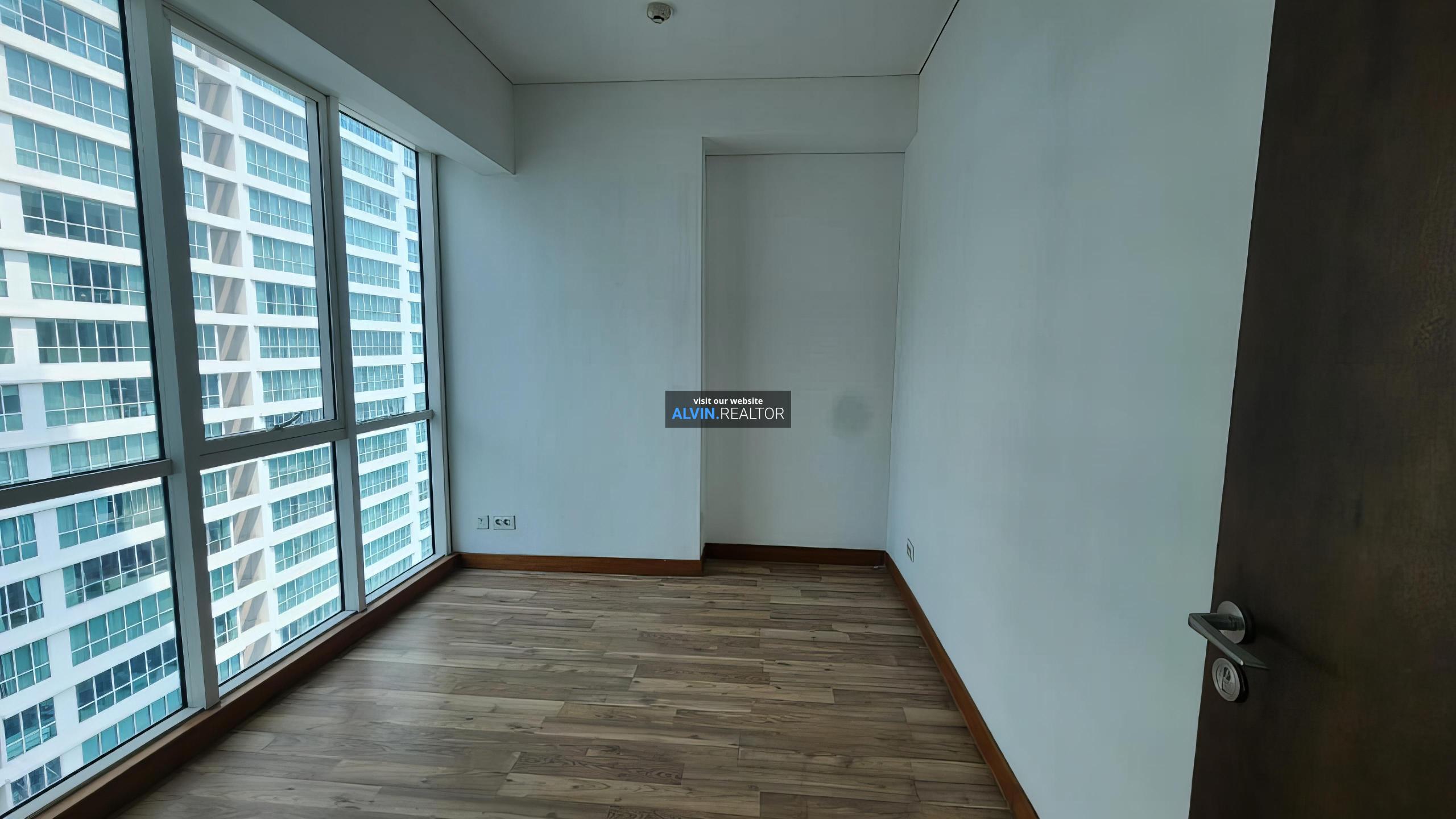 WhatsApp Image 2024-05-08 at 14.51.00_35216019_152446