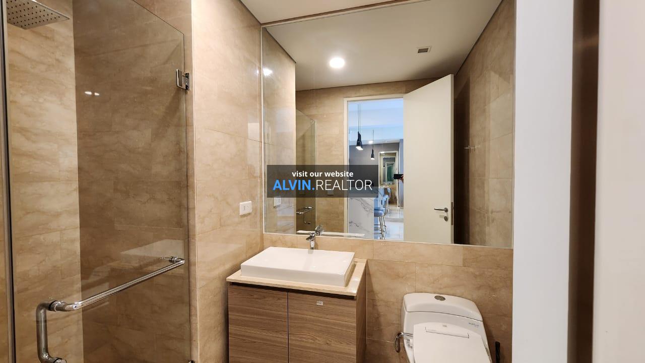 WhatsApp Image 2024-05-12 at 16.39.23_f4ce24e5