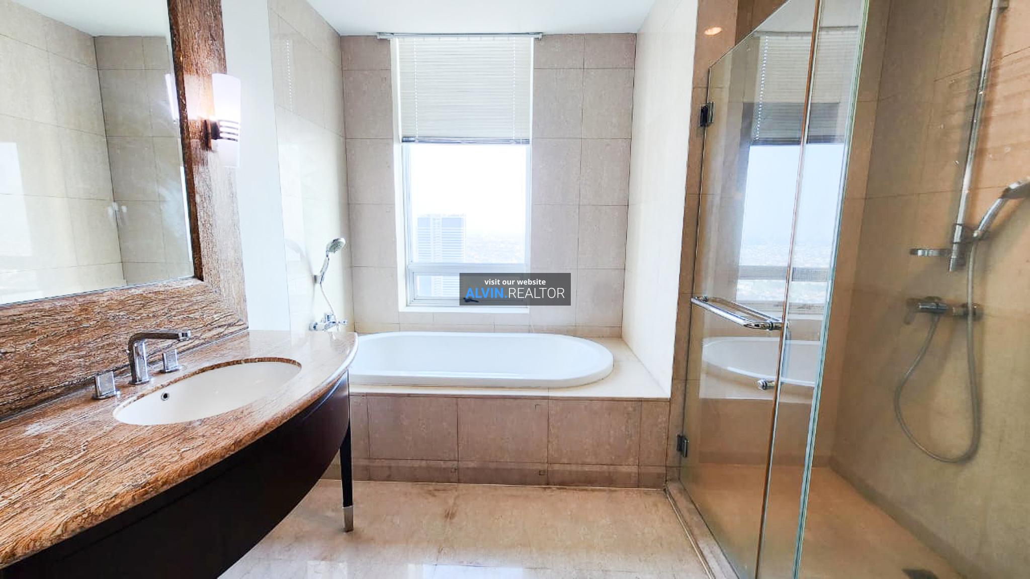 WhatsApp Image 2024-05-15 at 16.07.49