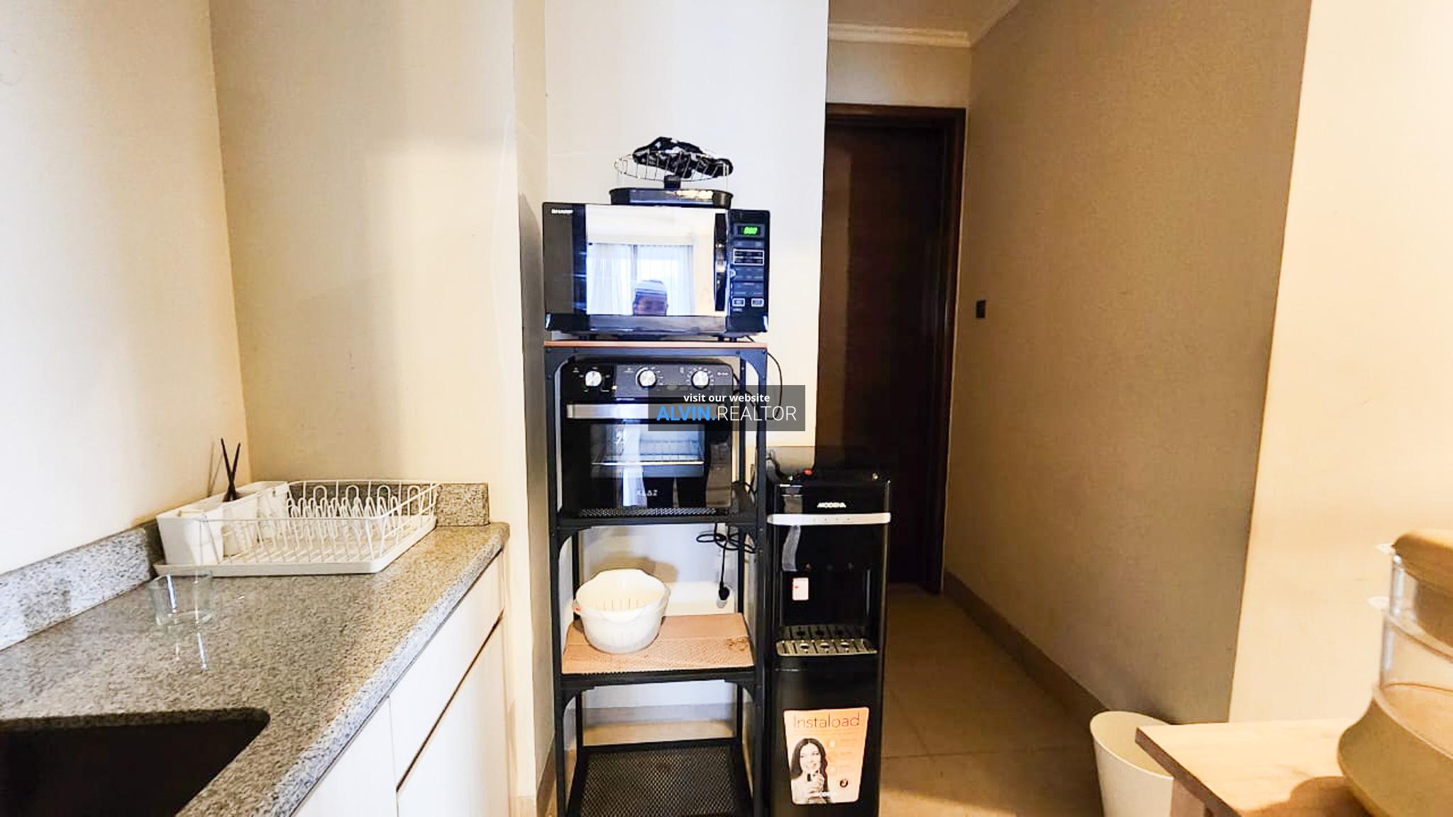 cb46c51c-5df5-4a82-9f9c-61fce620ff06