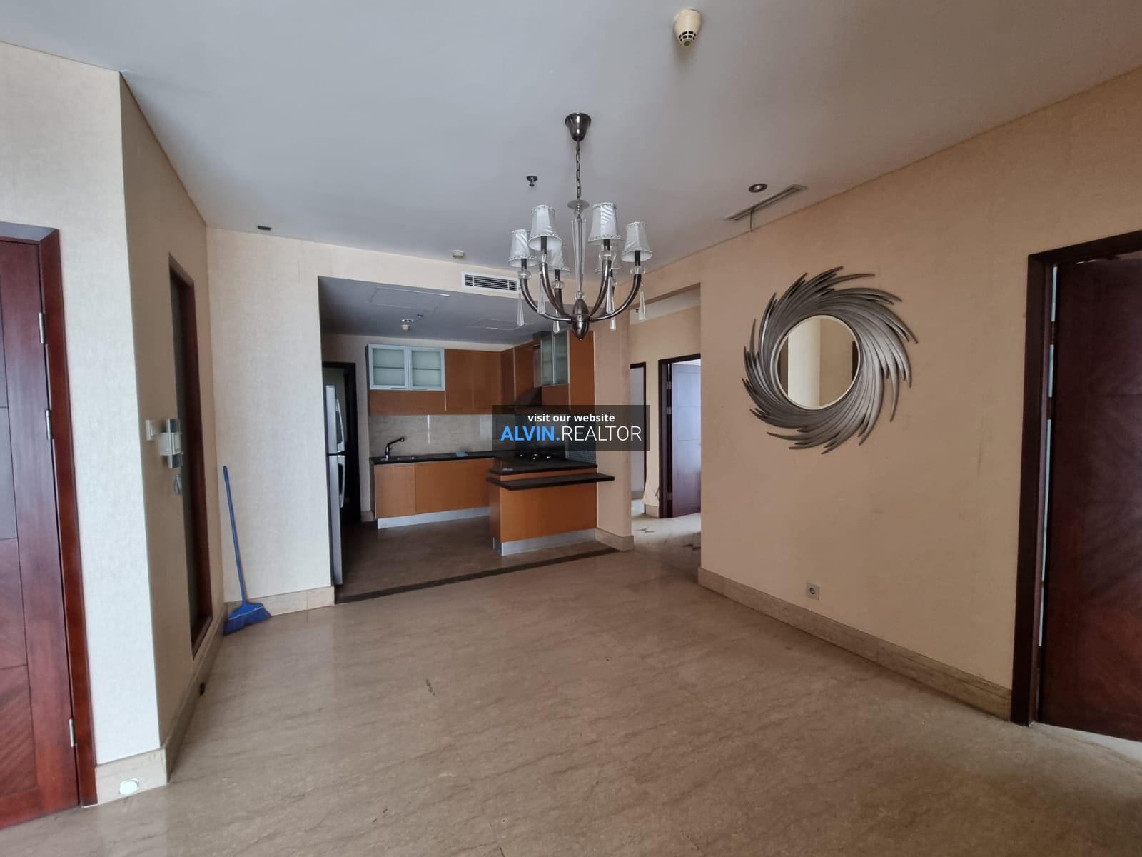 WhatsApp Image 2024-06-08 at 21.05.25_23660e98