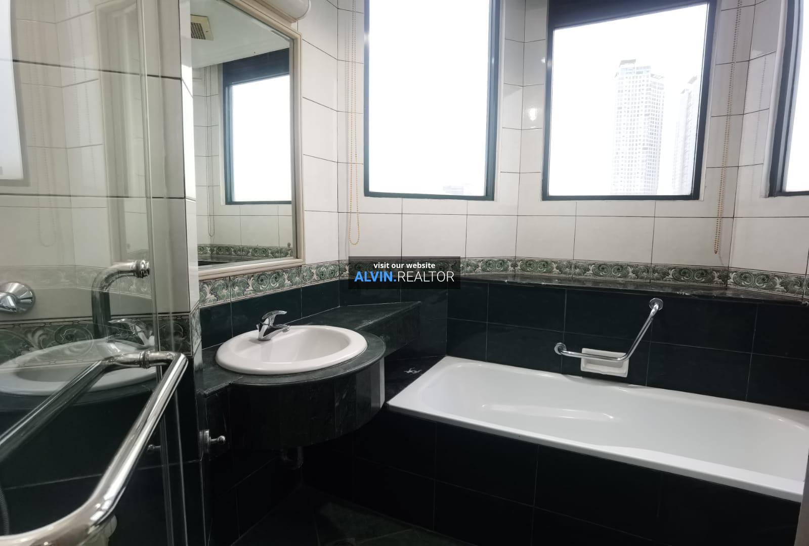 WhatsApp Image 2024-06-12 at 11.05.02_772ad888