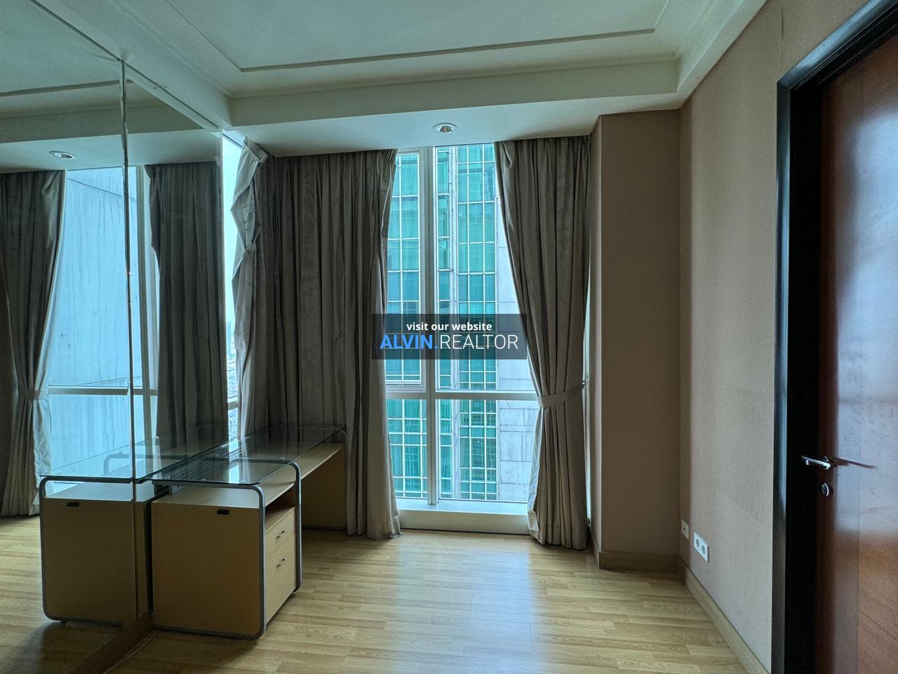 WhatsApp Image 2024-06-13 at 15.43.07_f28b45bf