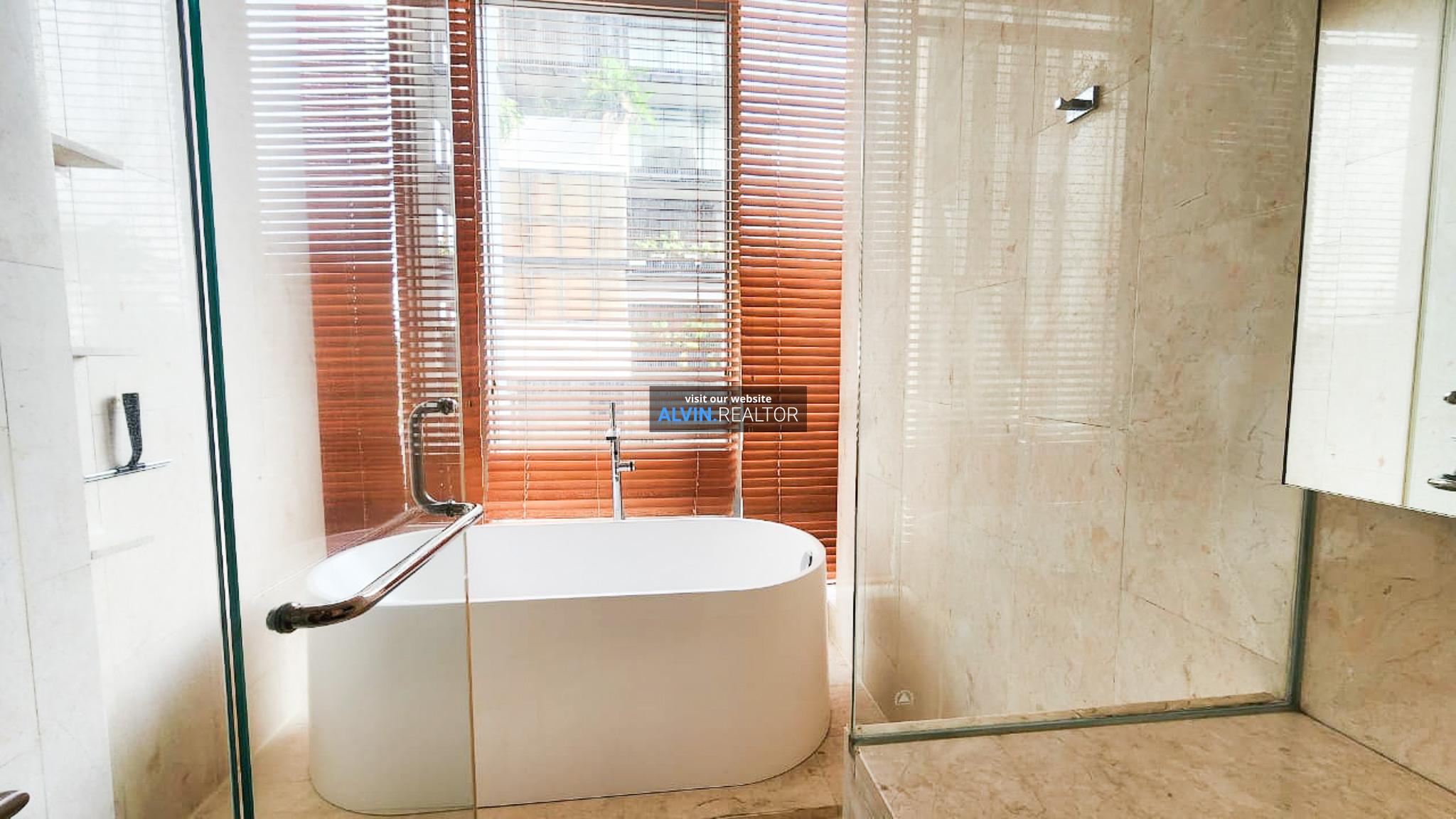 2150045a-6a0a-44d9-8227-2df6b8d369e2