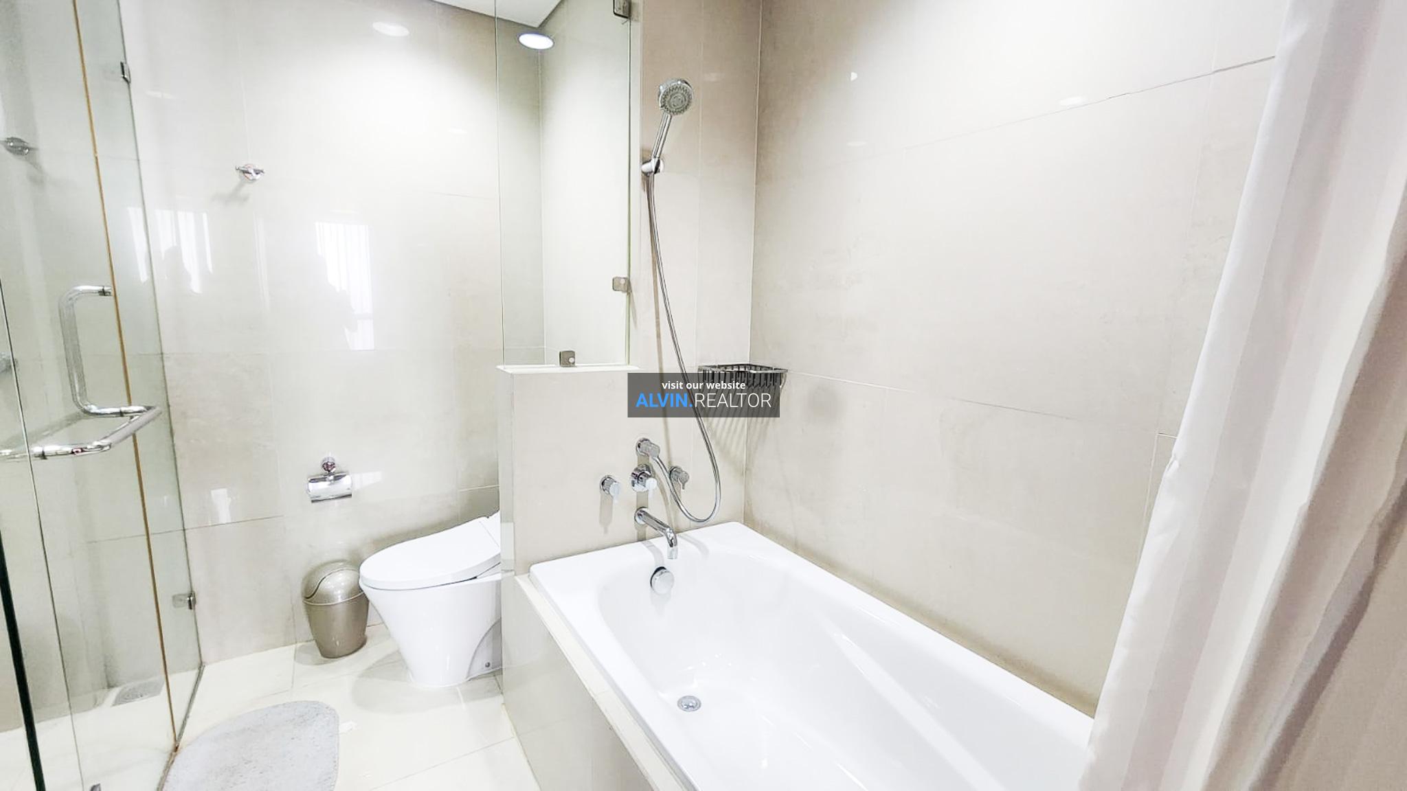 978b6761-1f24-40ab-8cf7-9c3b6a25f97a