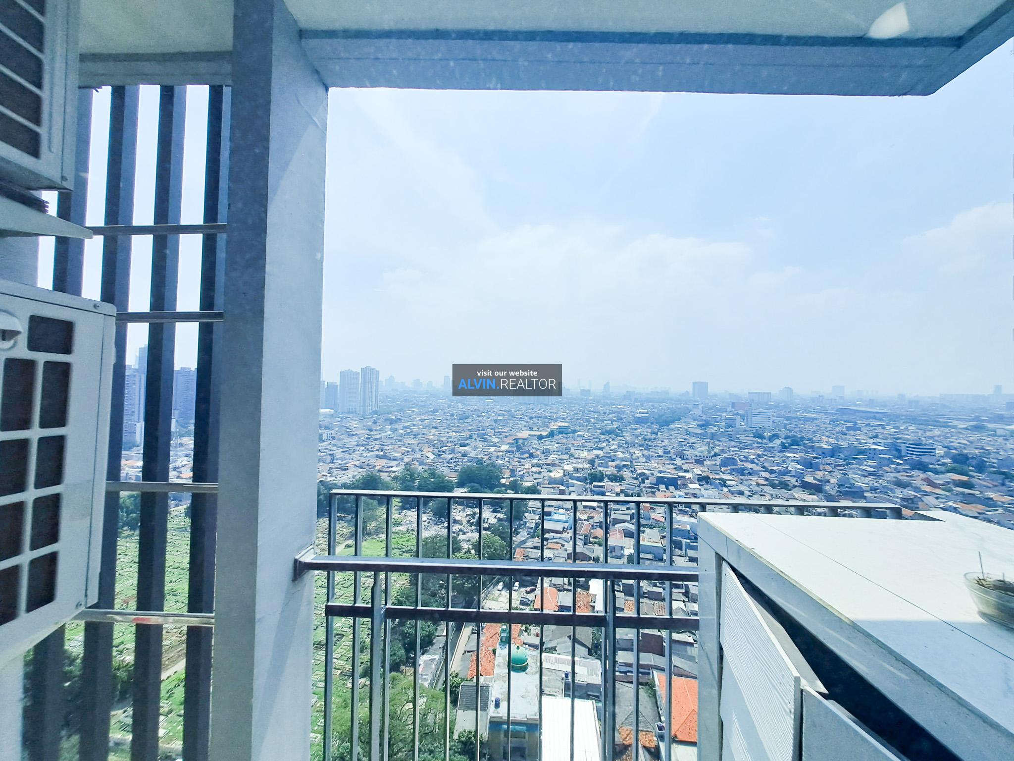 53bf2bf9-5949-4cc3-90e9-25bd3a8954a7