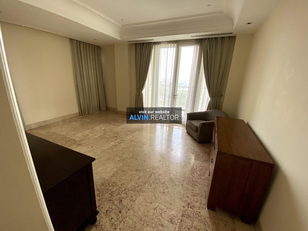 WhatsApp Image 2024-08-12 at 12.47.18_82f4d757