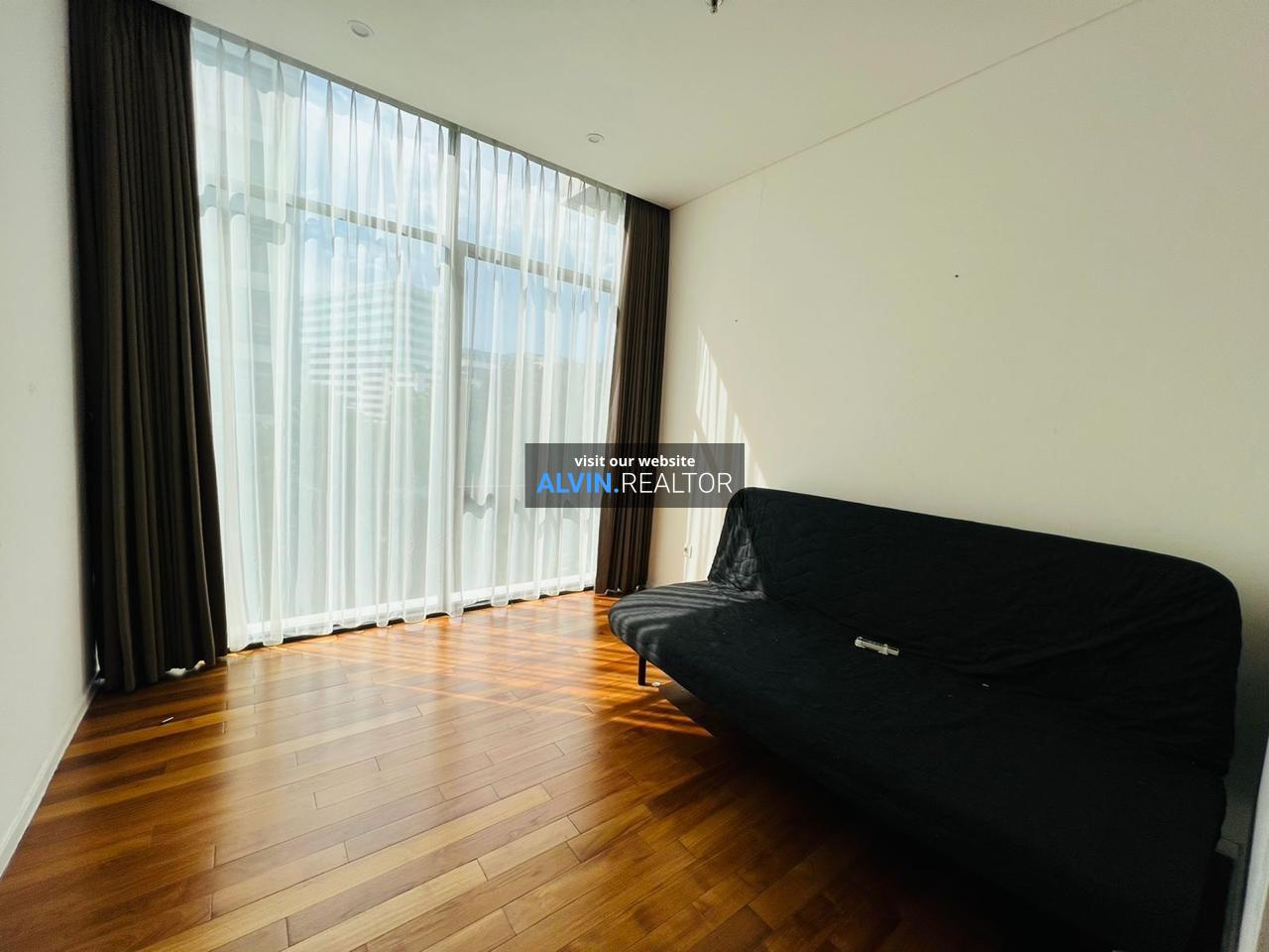 WhatsApp Image 2024-08-13 at 17.48.01_235a8e1b