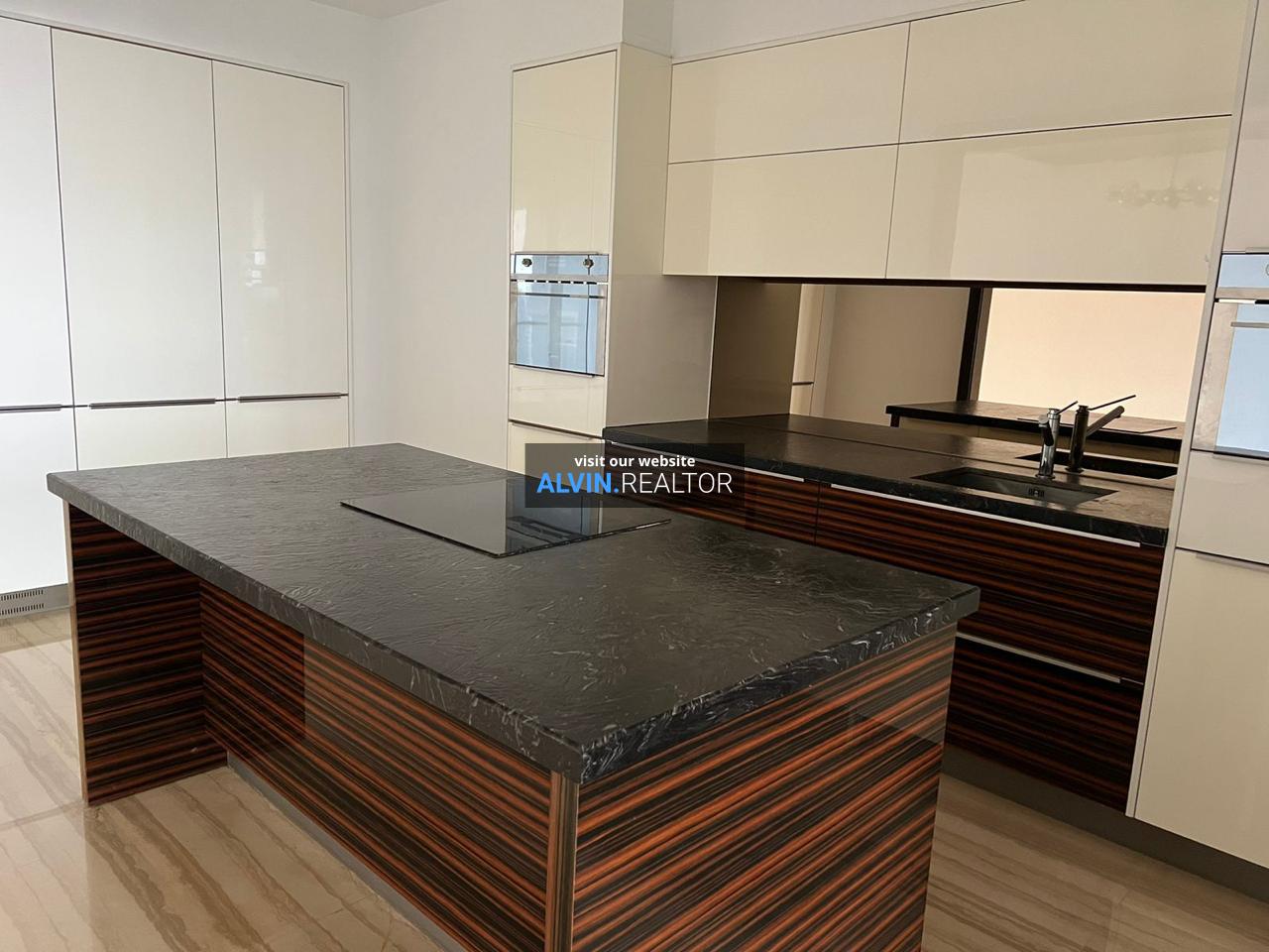 WhatsApp Image 2024-08-18 at 17.03.37_751a76bb