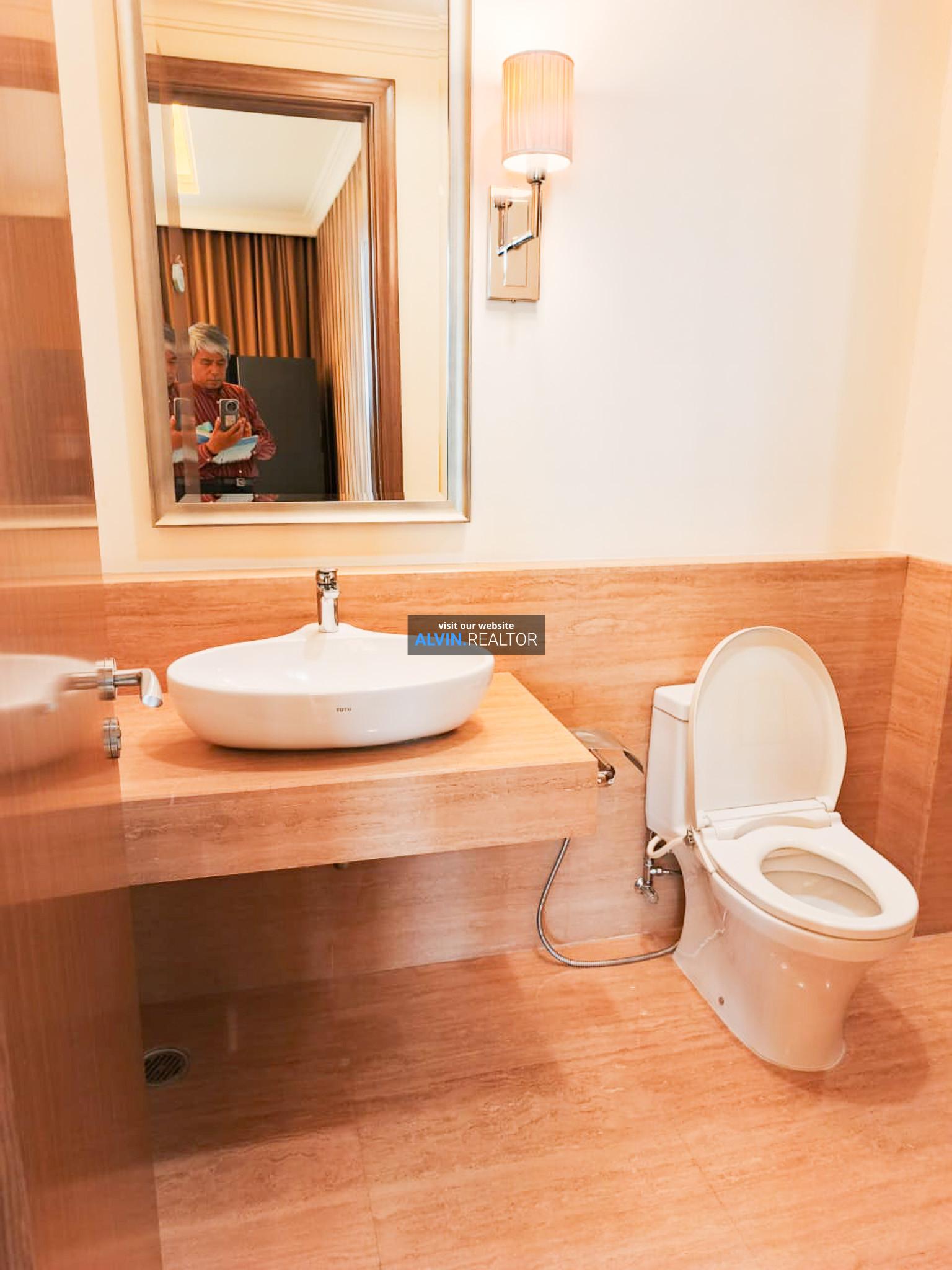 968a5c40-7b00-457e-9ddb-52d74e4ec603-1754910035