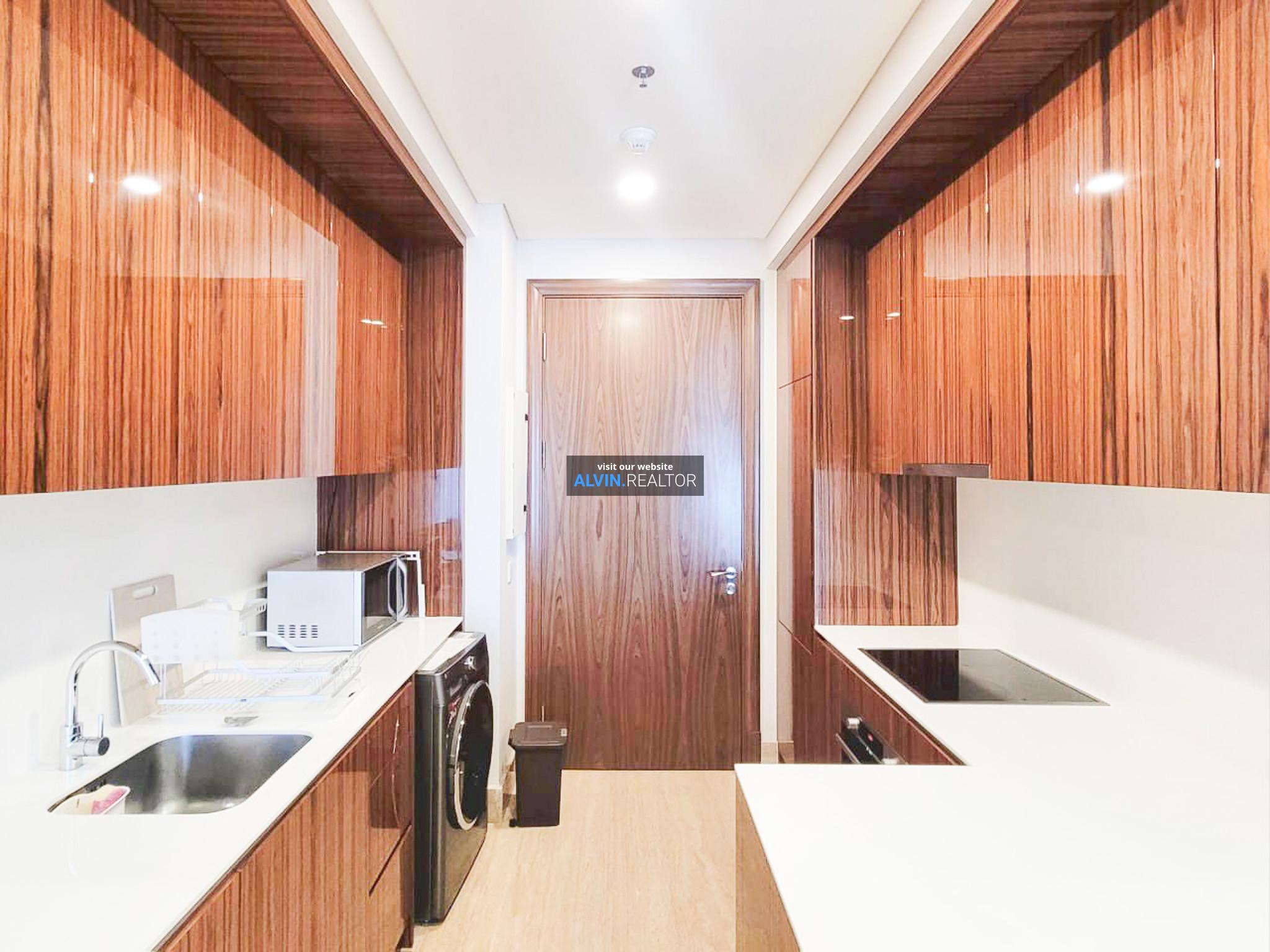 02e88c3a-8647-4cb1-bc4a-bc46ad45f7f7-1727176622