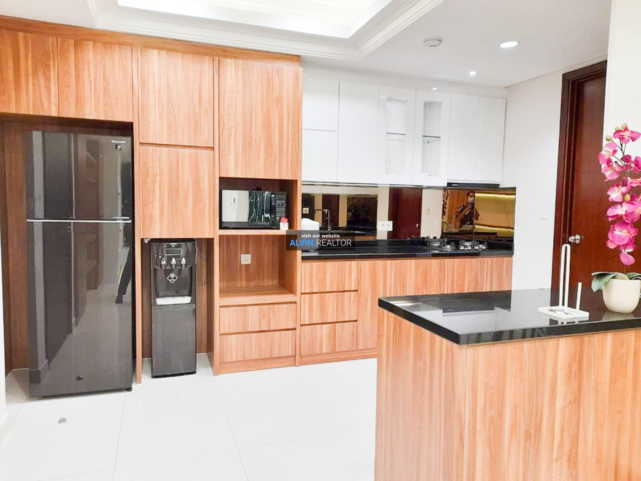 0579a1a9-9411-4018-b2cd-bcc31f1c2941-1760524253