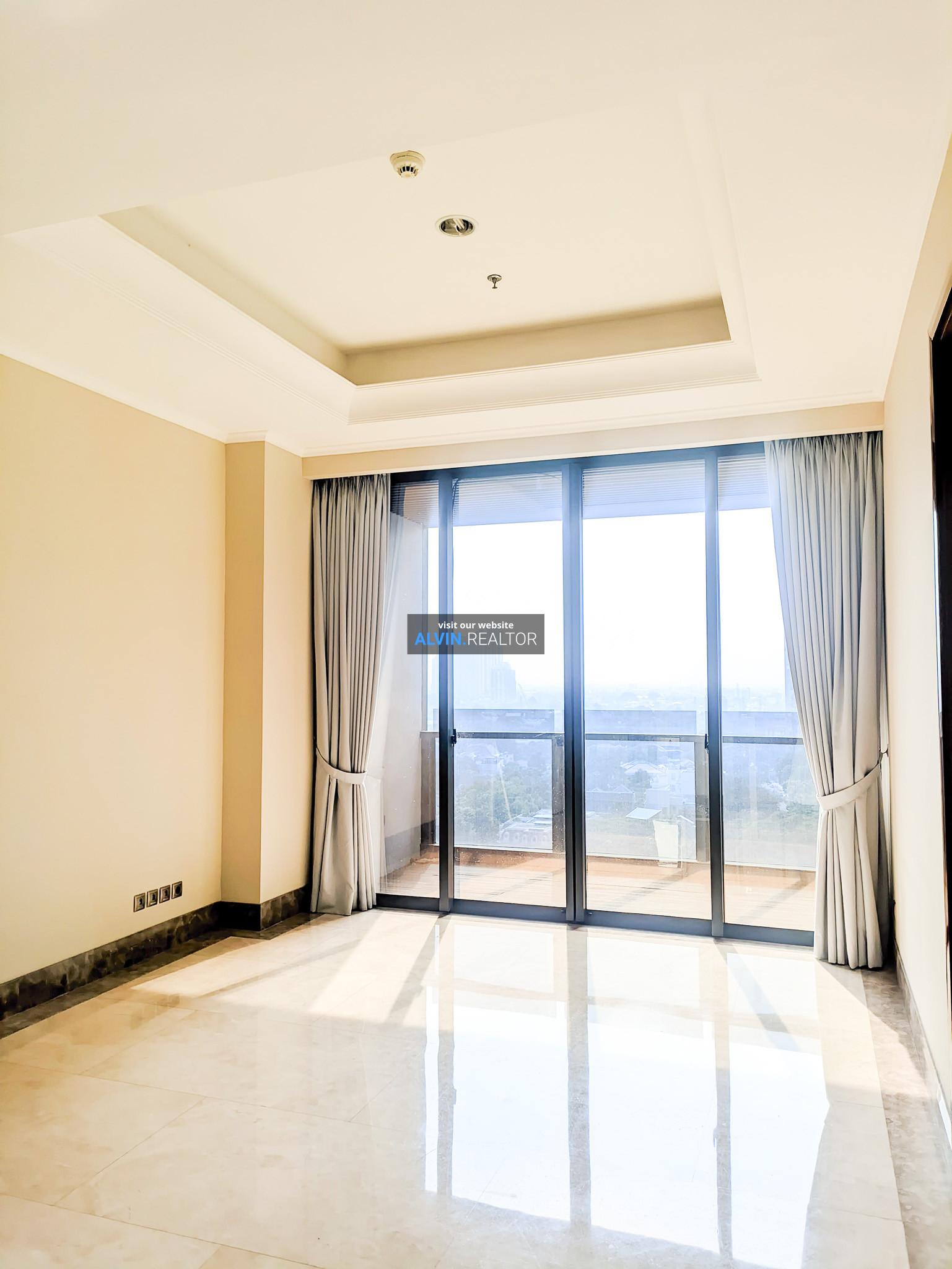 0eccac08-8a35-40d7-9856-f93451cbcaa8-1728633383