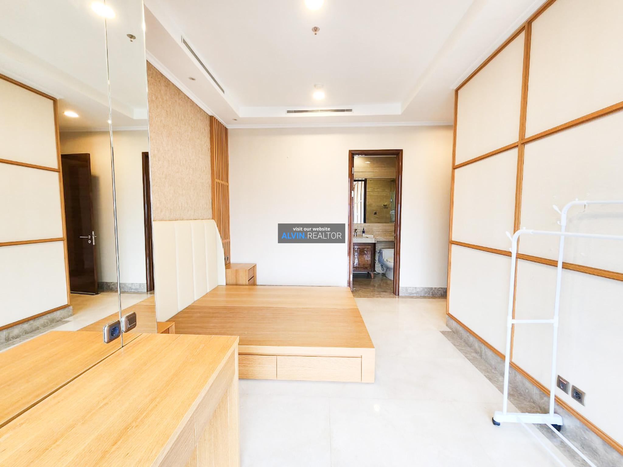 14234bcc-aeac-4f65-b30a-6b03b17a9124-1734670468