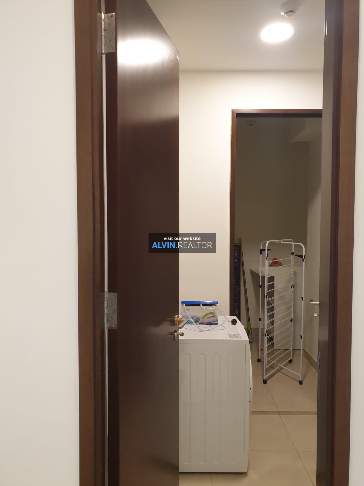 1789060705273876-1739430491