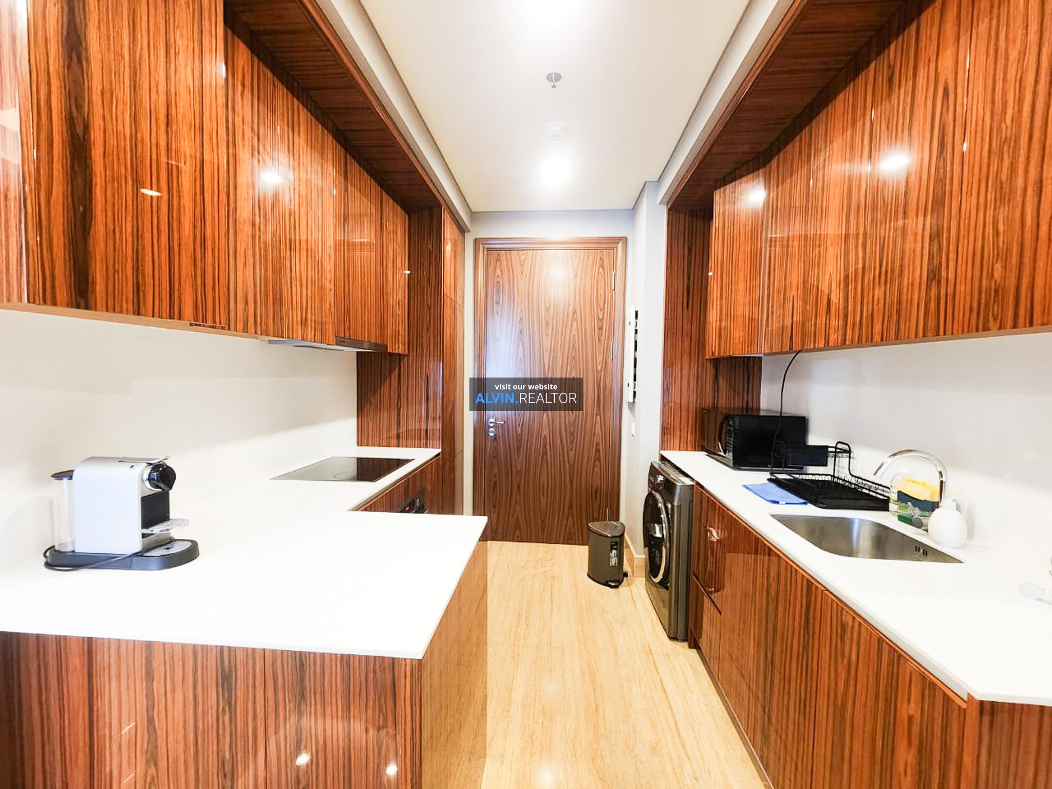 1f8d1bbc-2d16-4abb-9111-4d1da2d88e24-1731399639