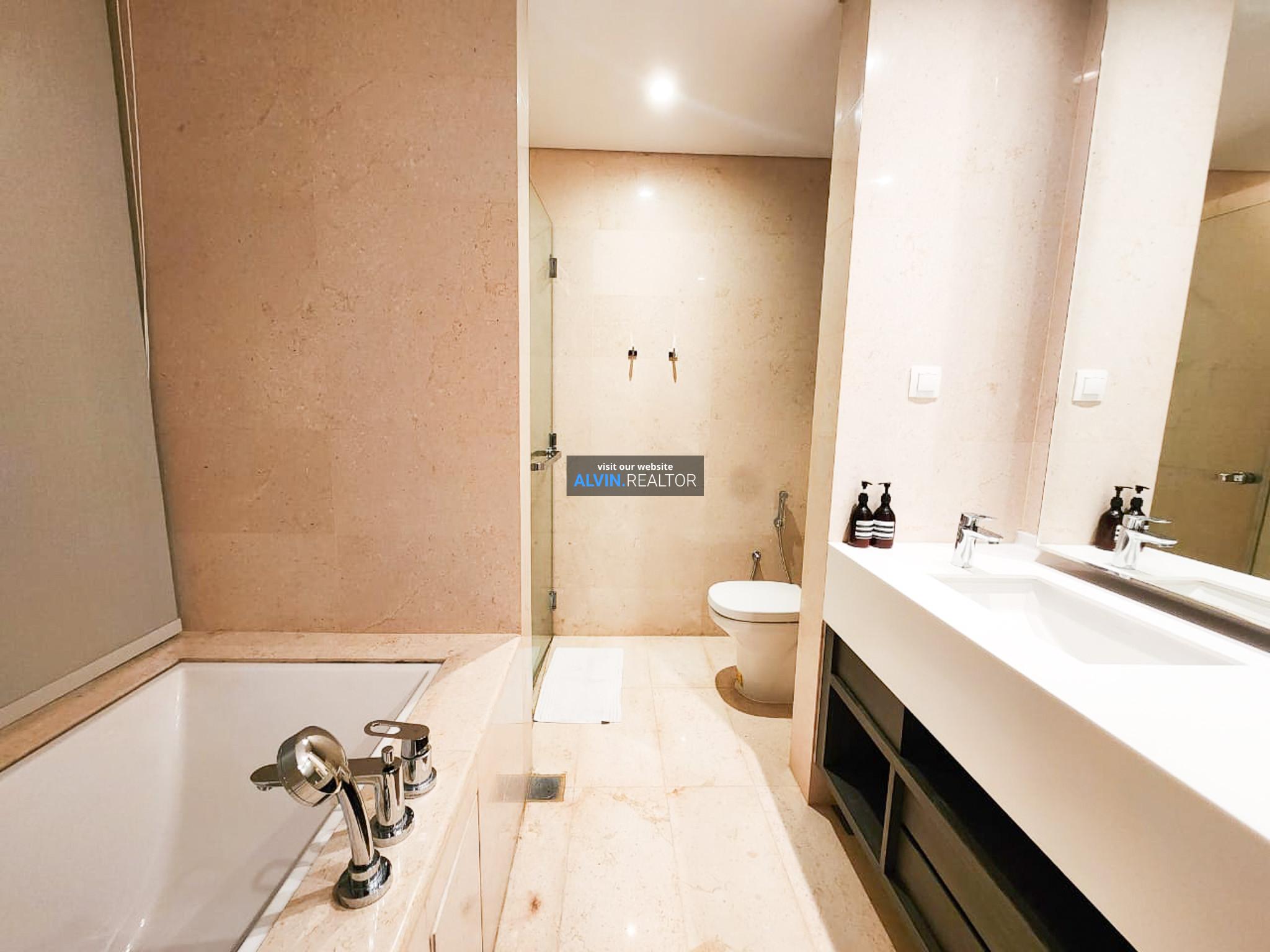 25ae0cc6-7e03-48f9-a093-49a1b76b1355-1729760079