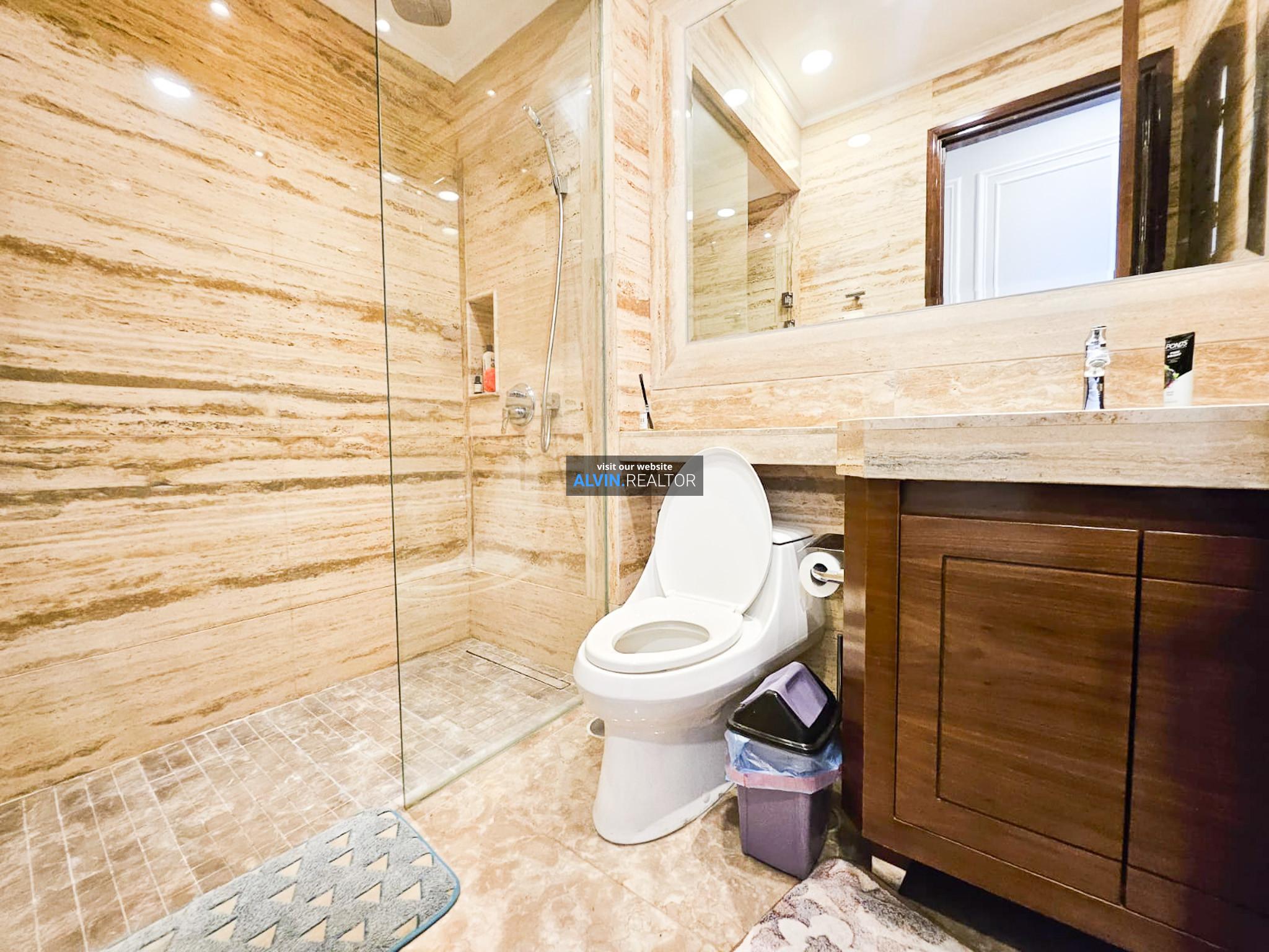 2b47fcce-8452-4db1-bf9c-6f9e9529732e-1727350699