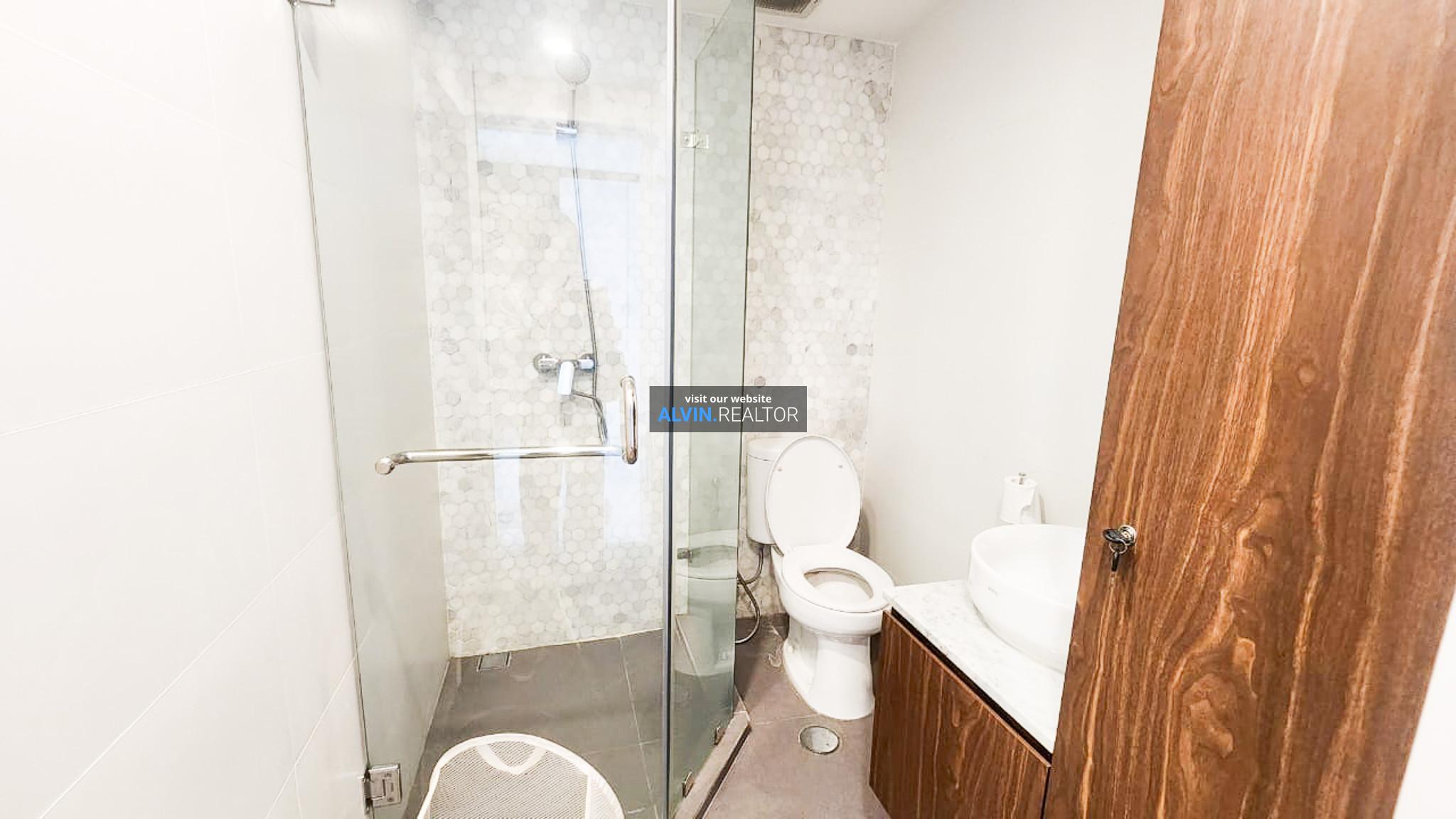 2c84f886-06d9-4391-a975-7bfbc22d0273-1730106059