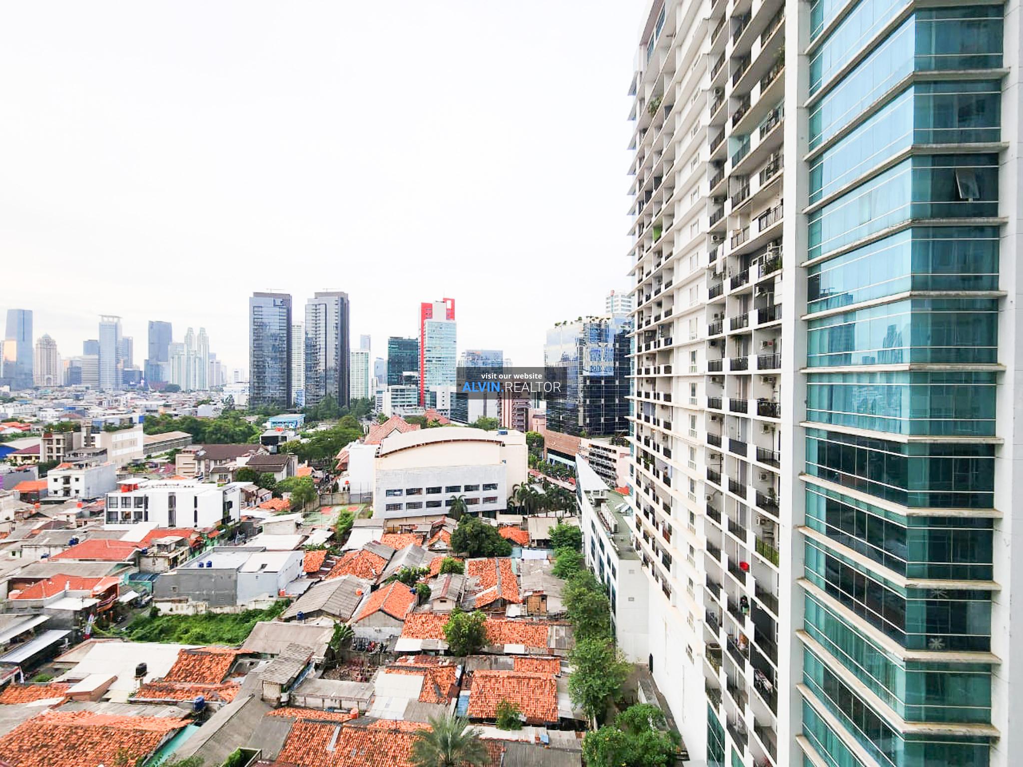 2d6d8f0d-db8c-43ff-b082-0059a512fb63-1736410698