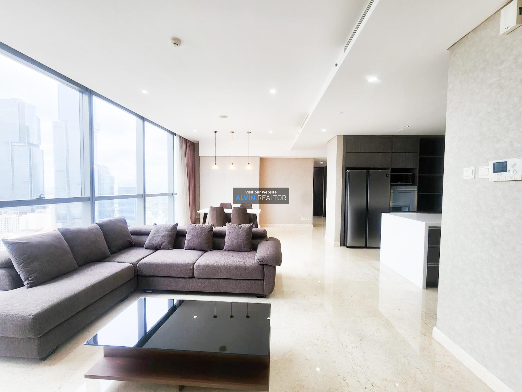 2e67367c-a1e5-4e08-a7c8-a65afa37b916-1740633347