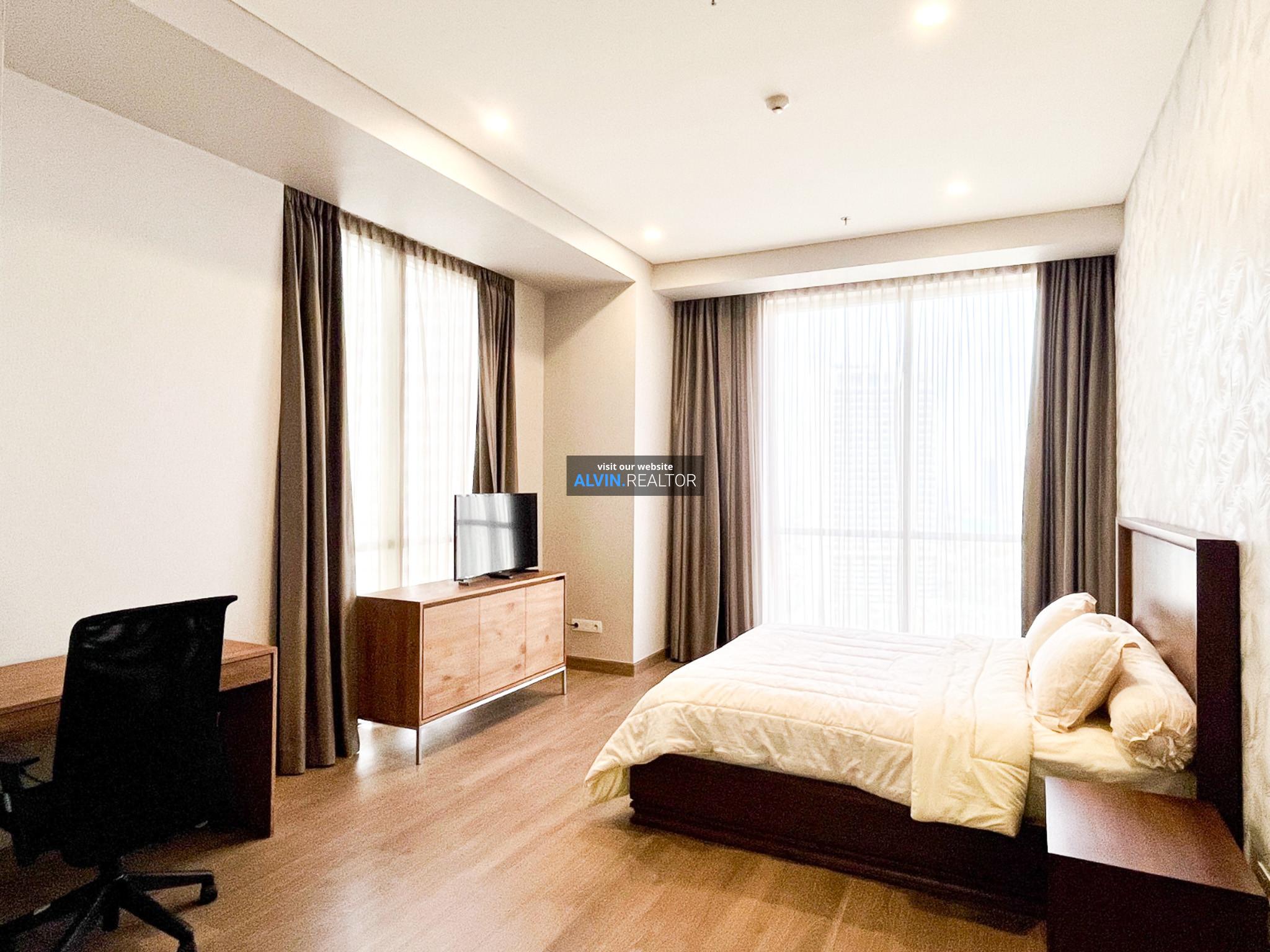 2f499f73-8ba0-40e4-ba2f-077a7c7dba9f-1727170443