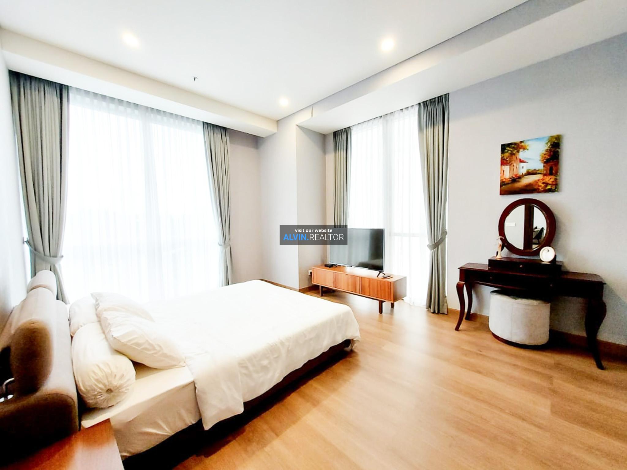 35b228af-b833-4ea5-a375-e318d779f4f4-1727169129