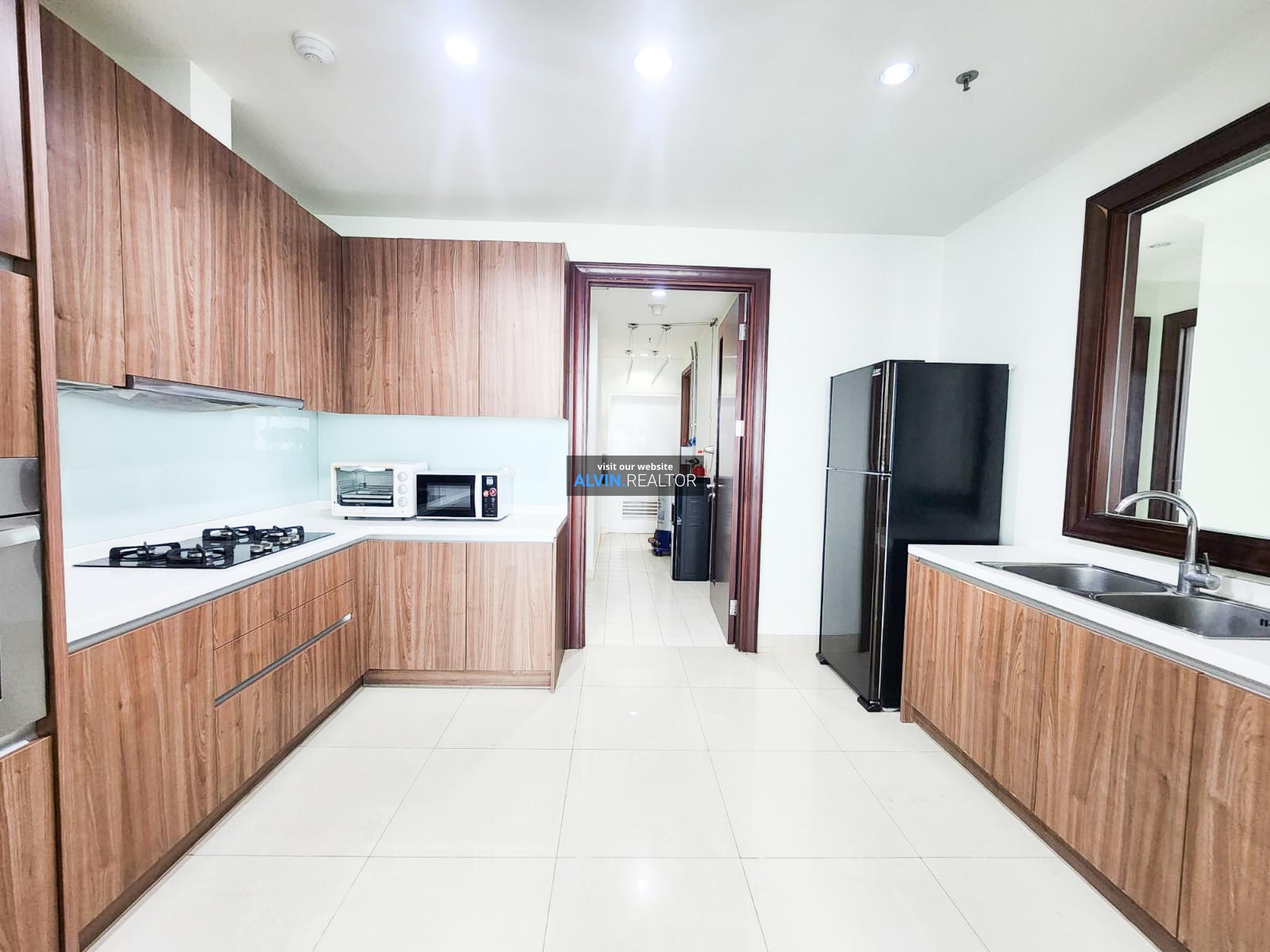 4919693e-3c01-401f-a4da-b046fc1c77e8-1730194621