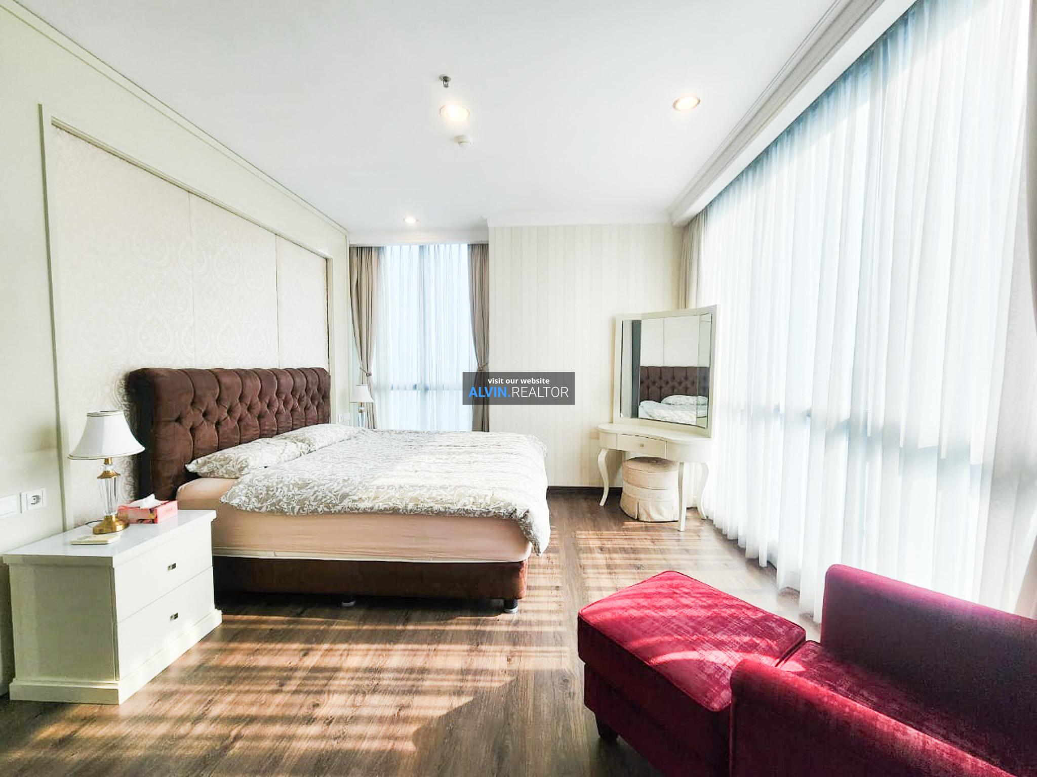 53a4e3a6-a115-4f12-b176-4d36fc216026-1758022483