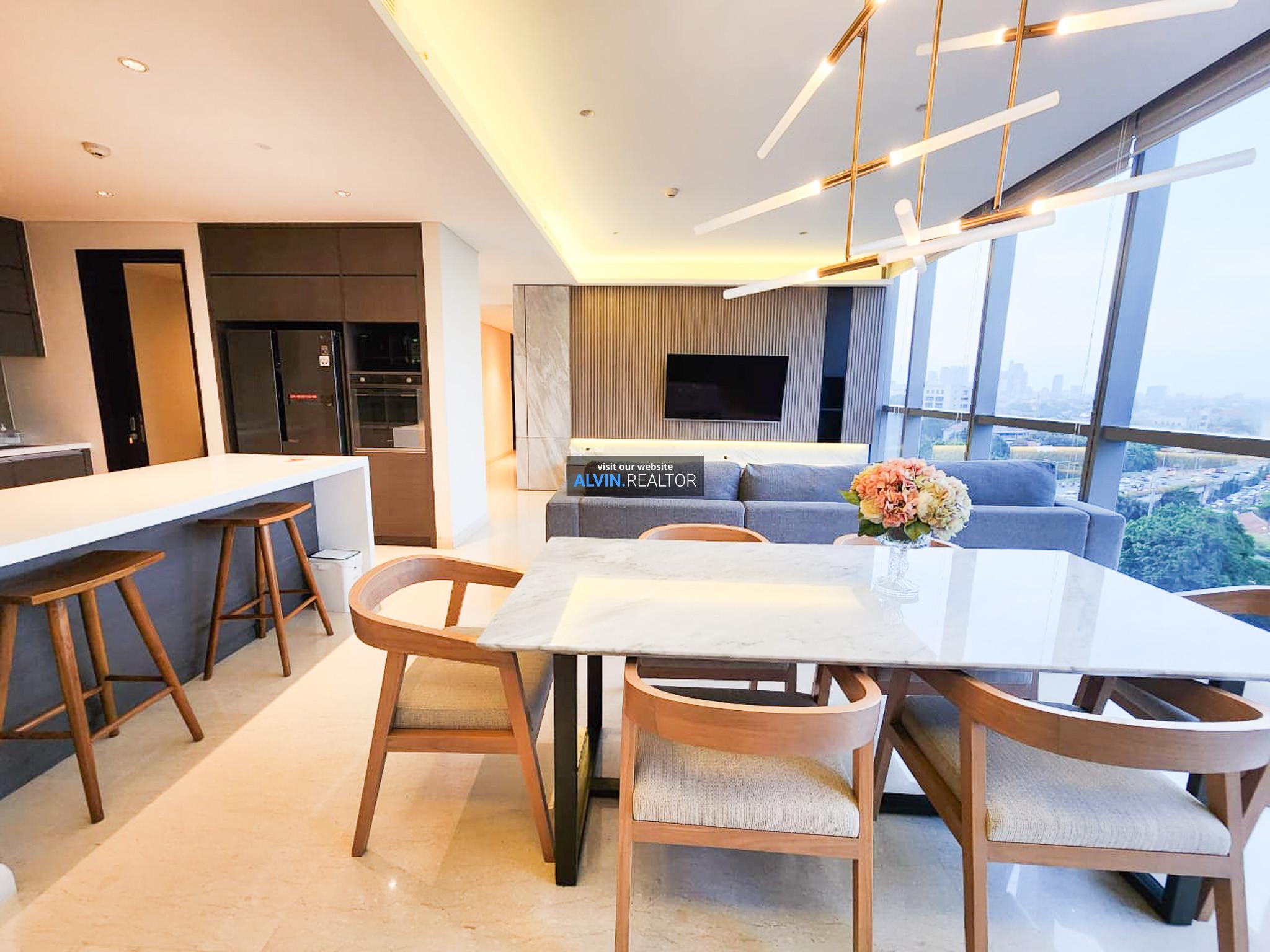 5ff7915f-9f10-4186-8640-3bfb28304c46-1729760066